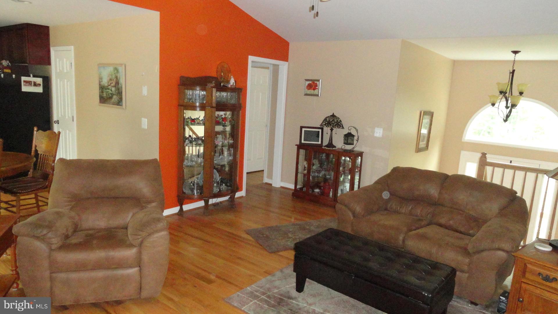 SHEN FARMS RIVERVIEW - Residential