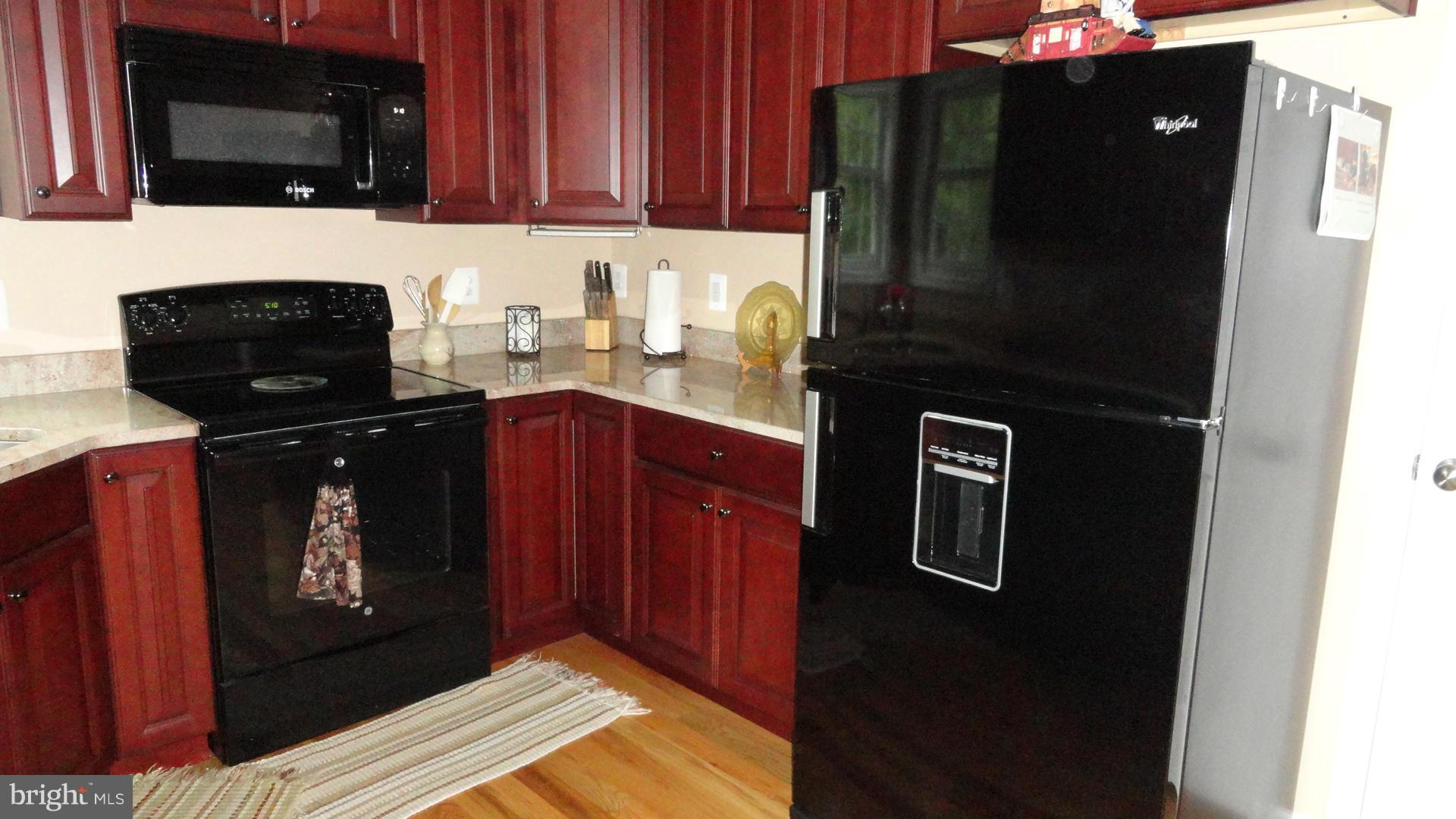 SHEN FARMS RIVERVIEW - Residential