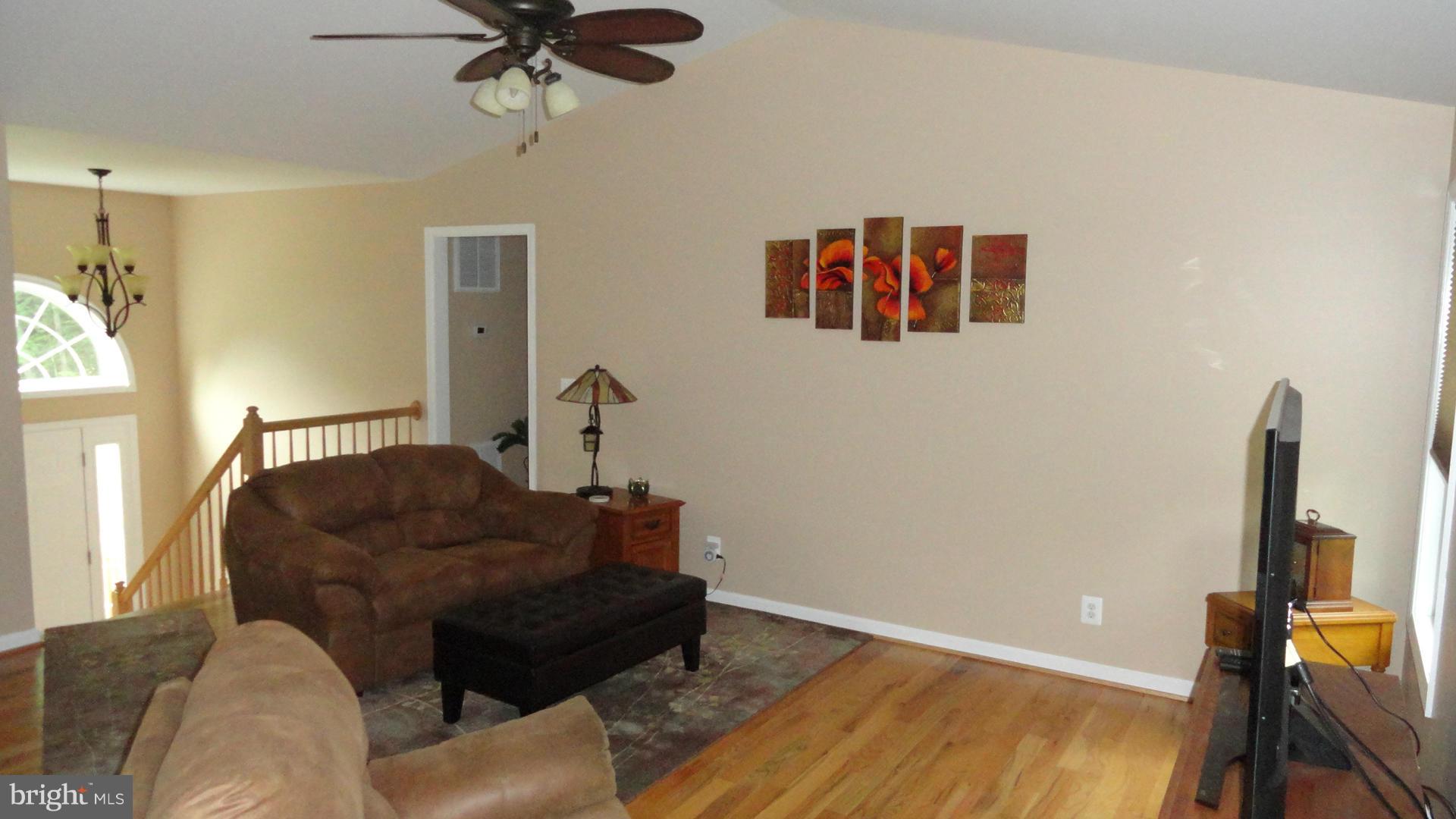 SHEN FARMS RIVERVIEW - Residential