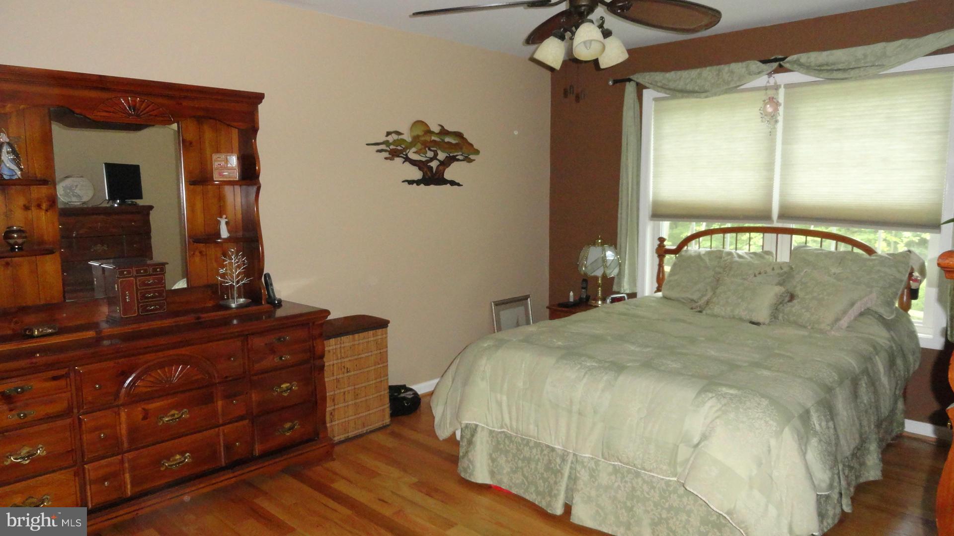 SHEN FARMS RIVERVIEW - Residential