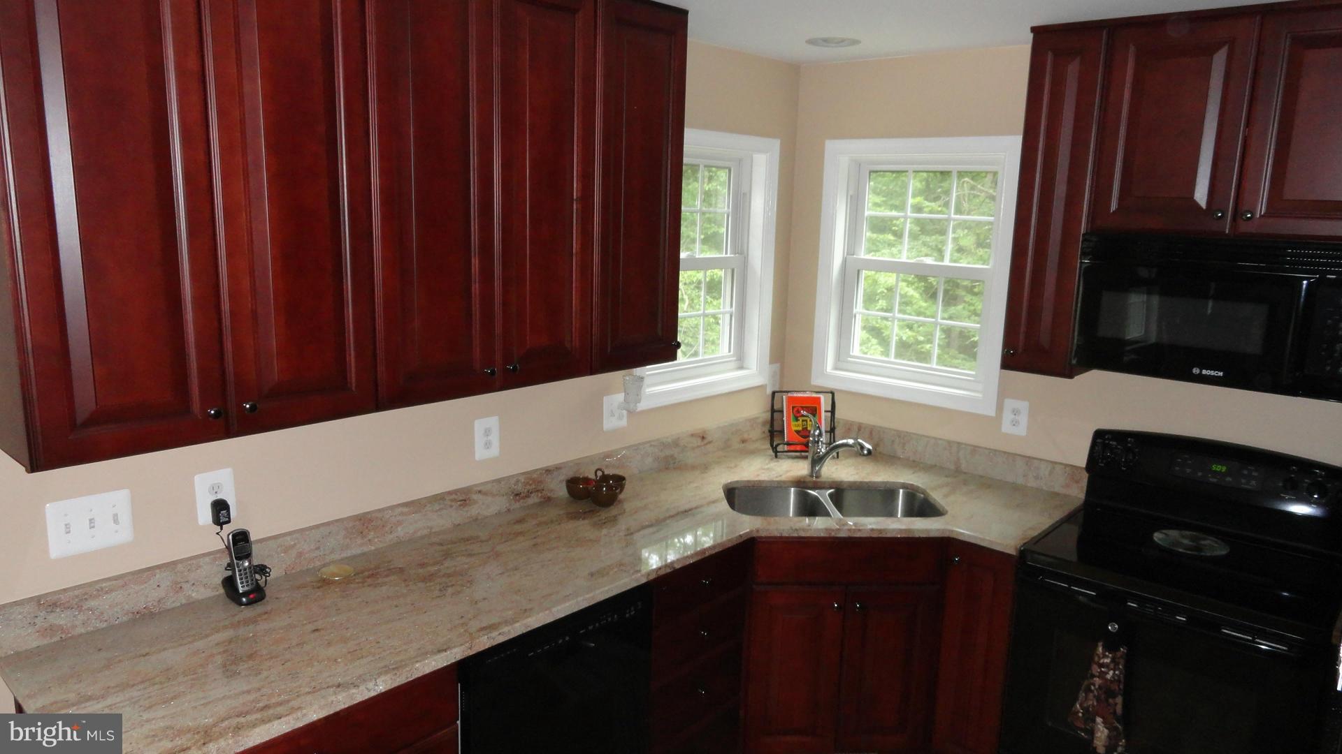 SHEN FARMS RIVERVIEW - Residential