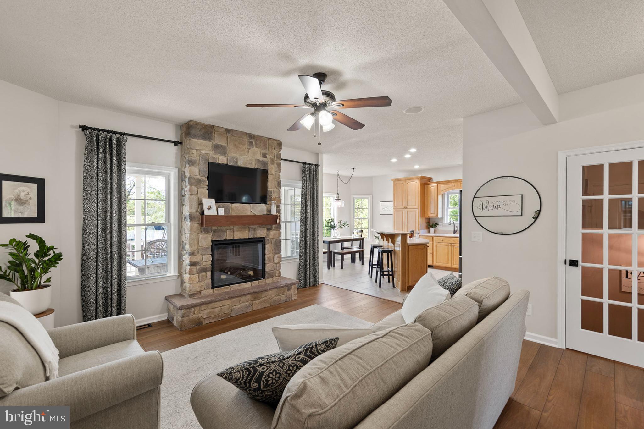 RAVENWING - Residential