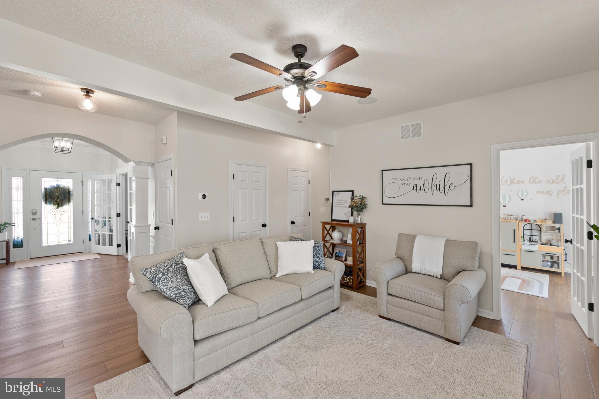 RAVENWING - Residential