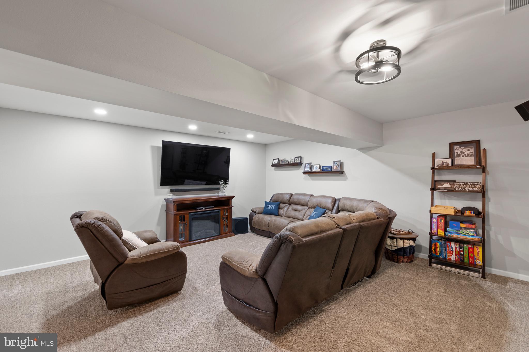 RAVENWING - Residential