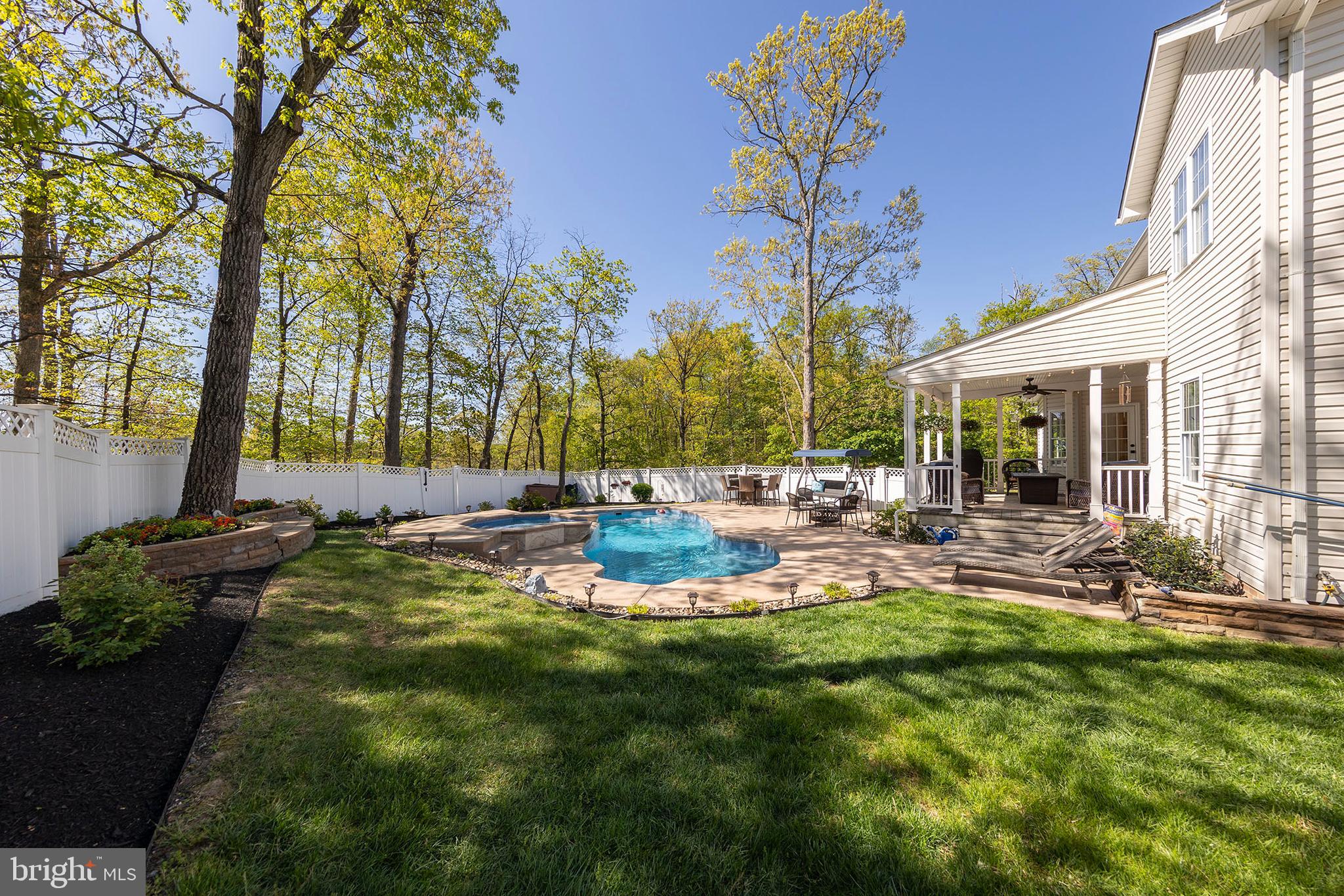 RAVENWING - Residential