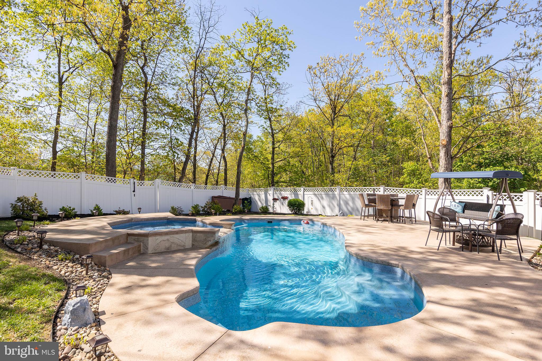 RAVENWING - Residential