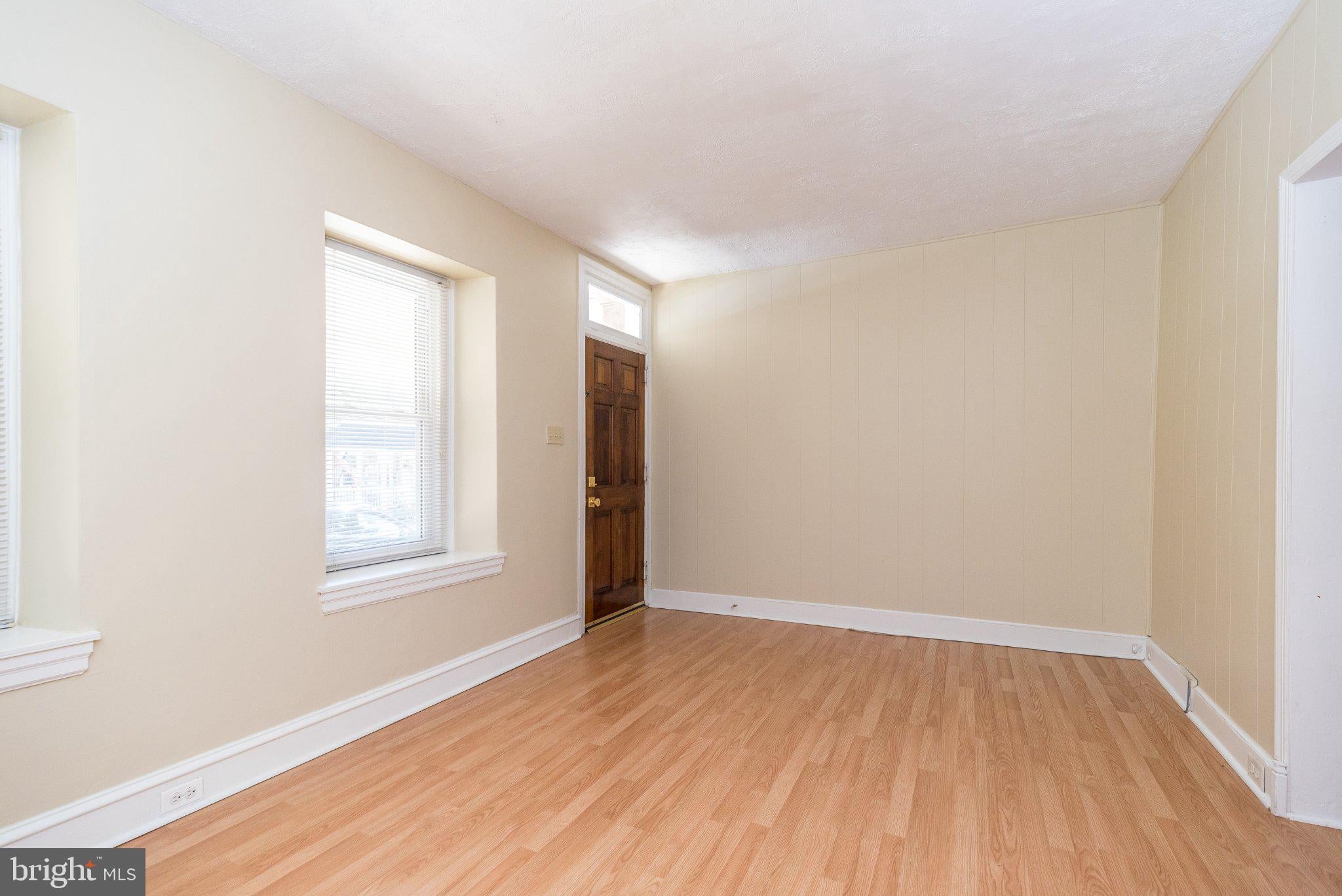 460 RENFREW AVENUE