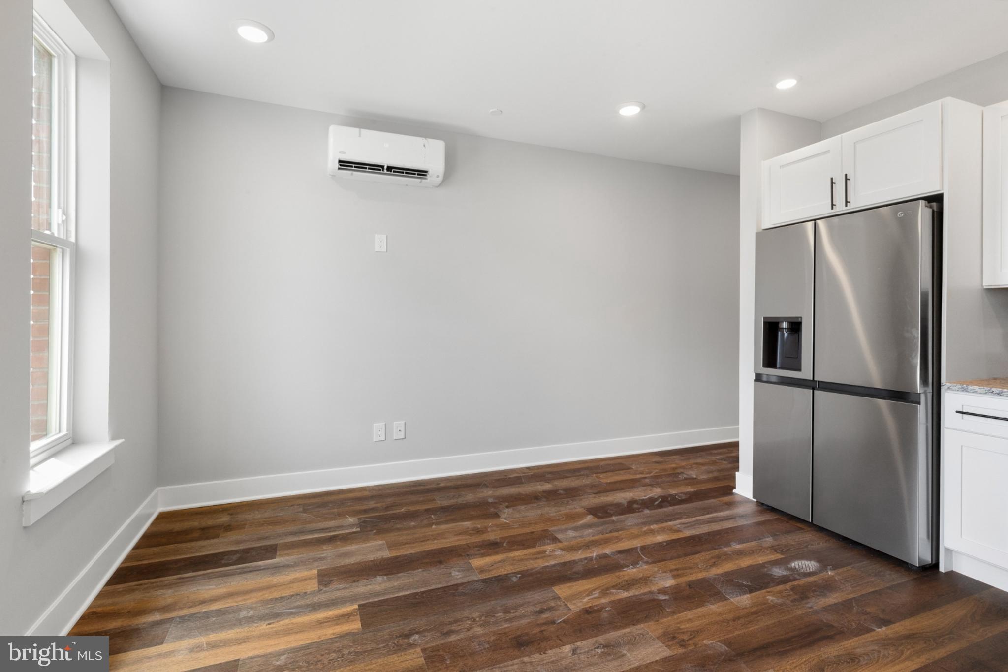 EAST KENSINGTON - Residential Lease