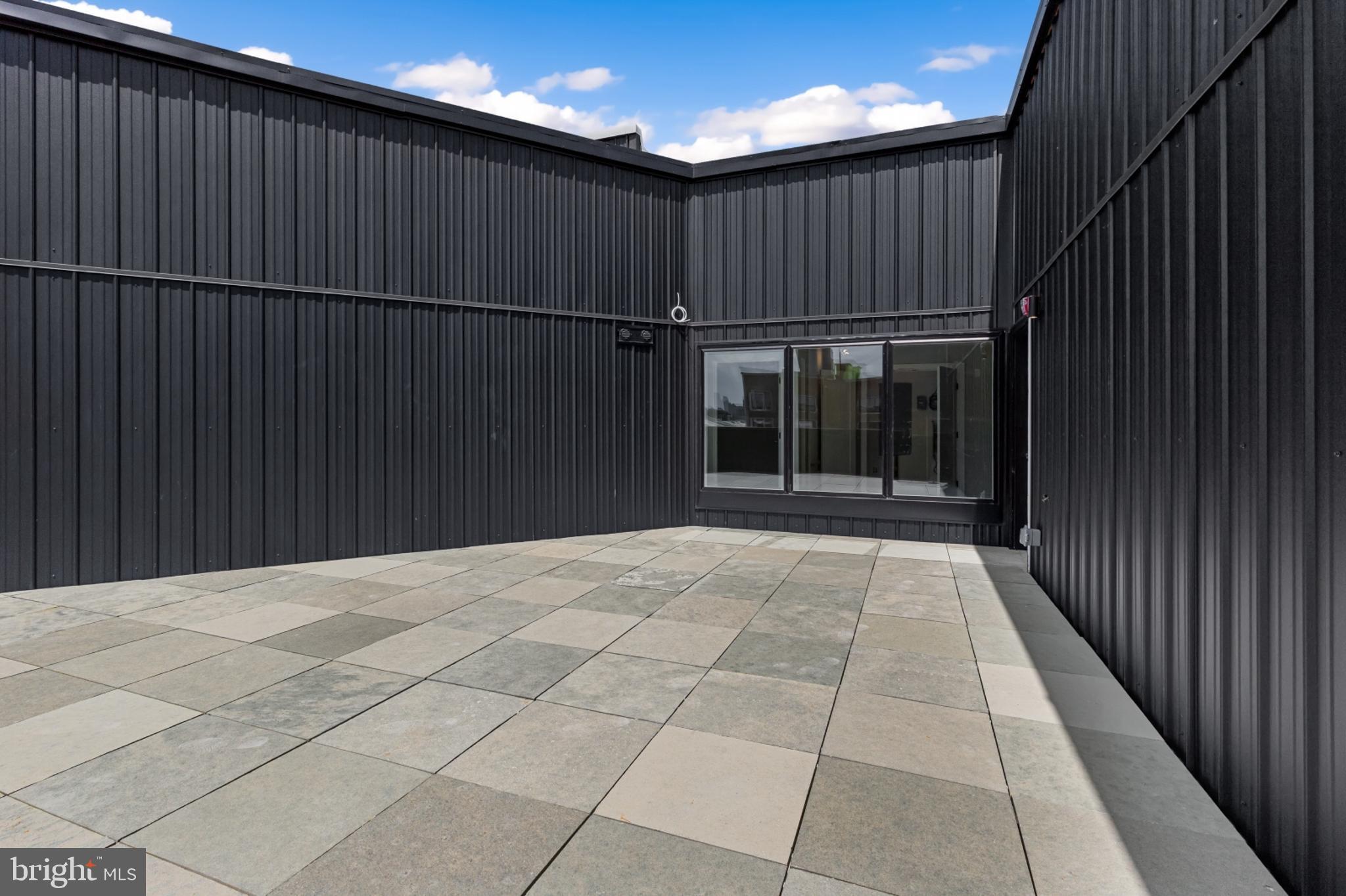 EAST KENSINGTON - Residential Lease