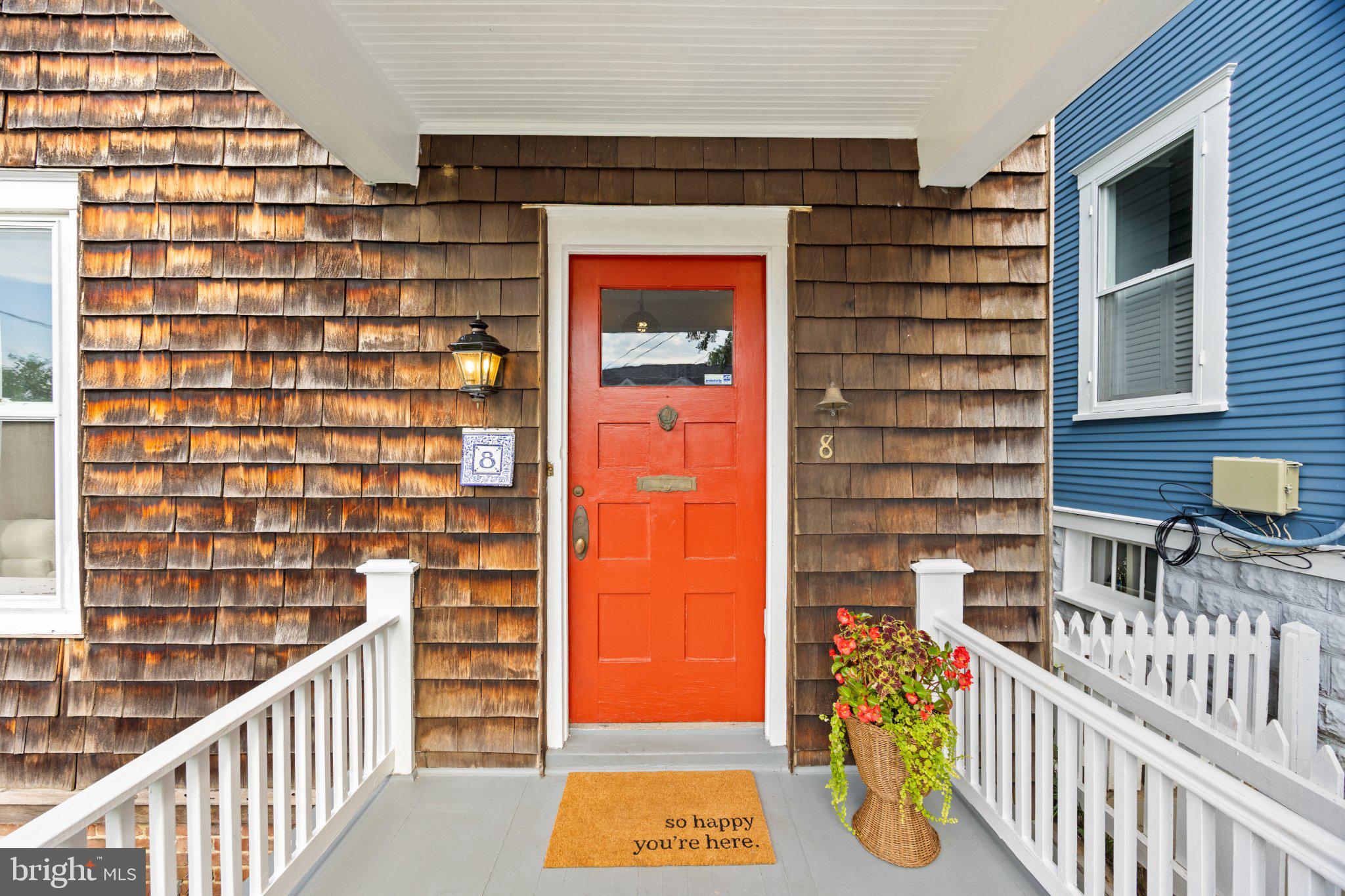 8 REVELL STREET