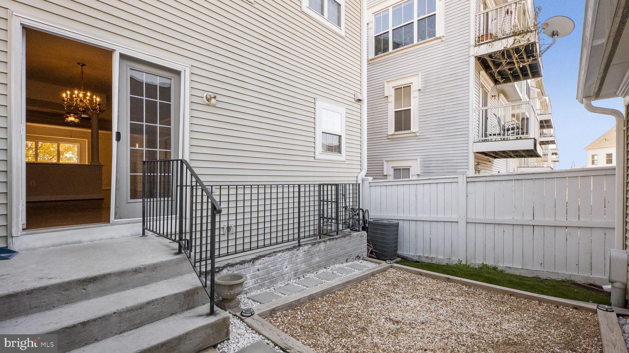 CLARKSBURG TOWN CENTER - Residential