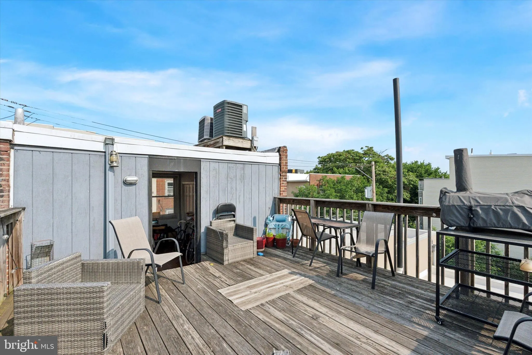 Philadelphia, Pennsylvania 19123, United States, 2 Bedrooms Bedrooms, ,2 BathroomsBathrooms,Residential,Active,149976