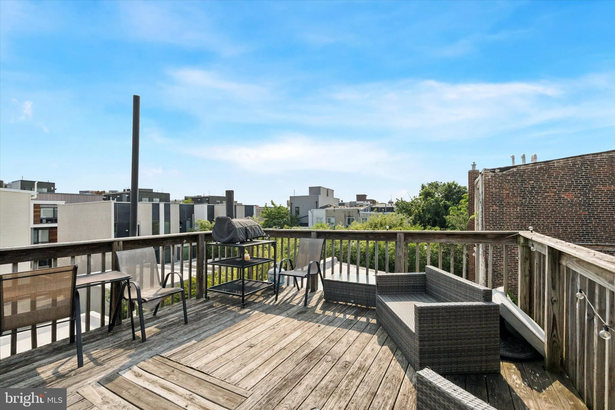 Philadelphia, Pennsylvania 19123, United States, 2 Bedrooms Bedrooms, ,2 BathroomsBathrooms,Residential,Active,149976