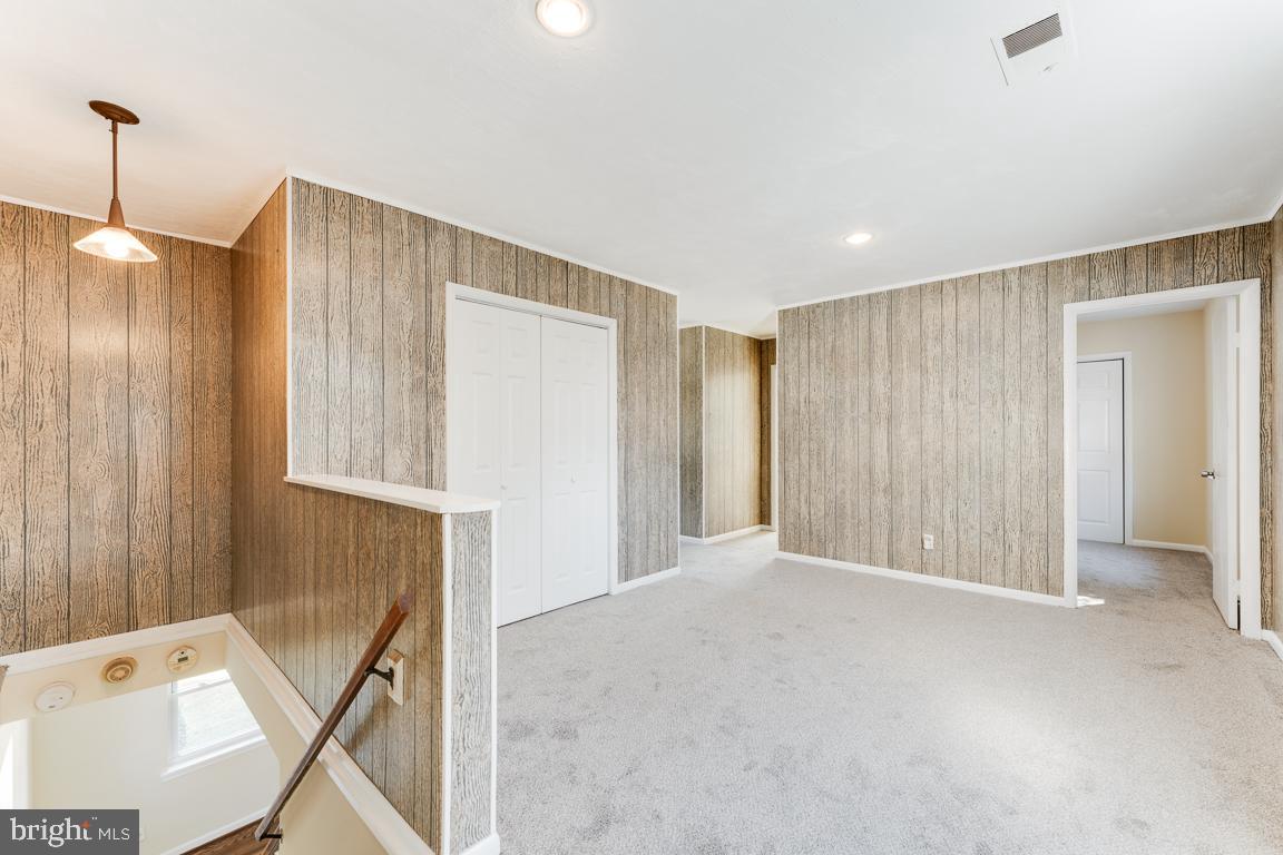 WEISMANS - Residential