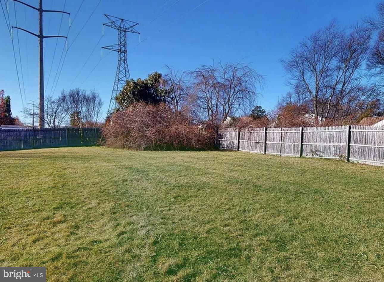 213 WAYNE DRIVE