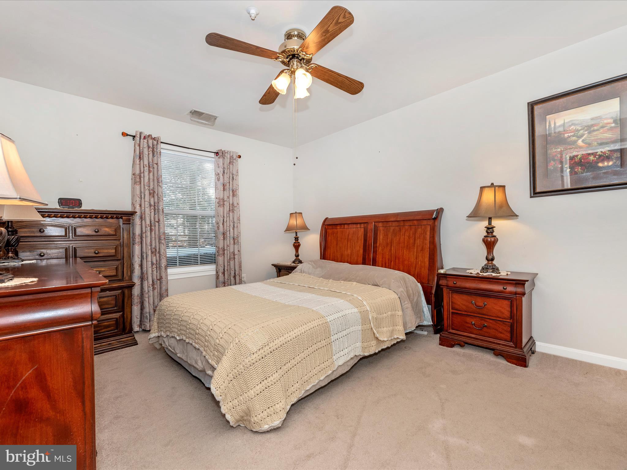 WINIFRED MANOR - Residential