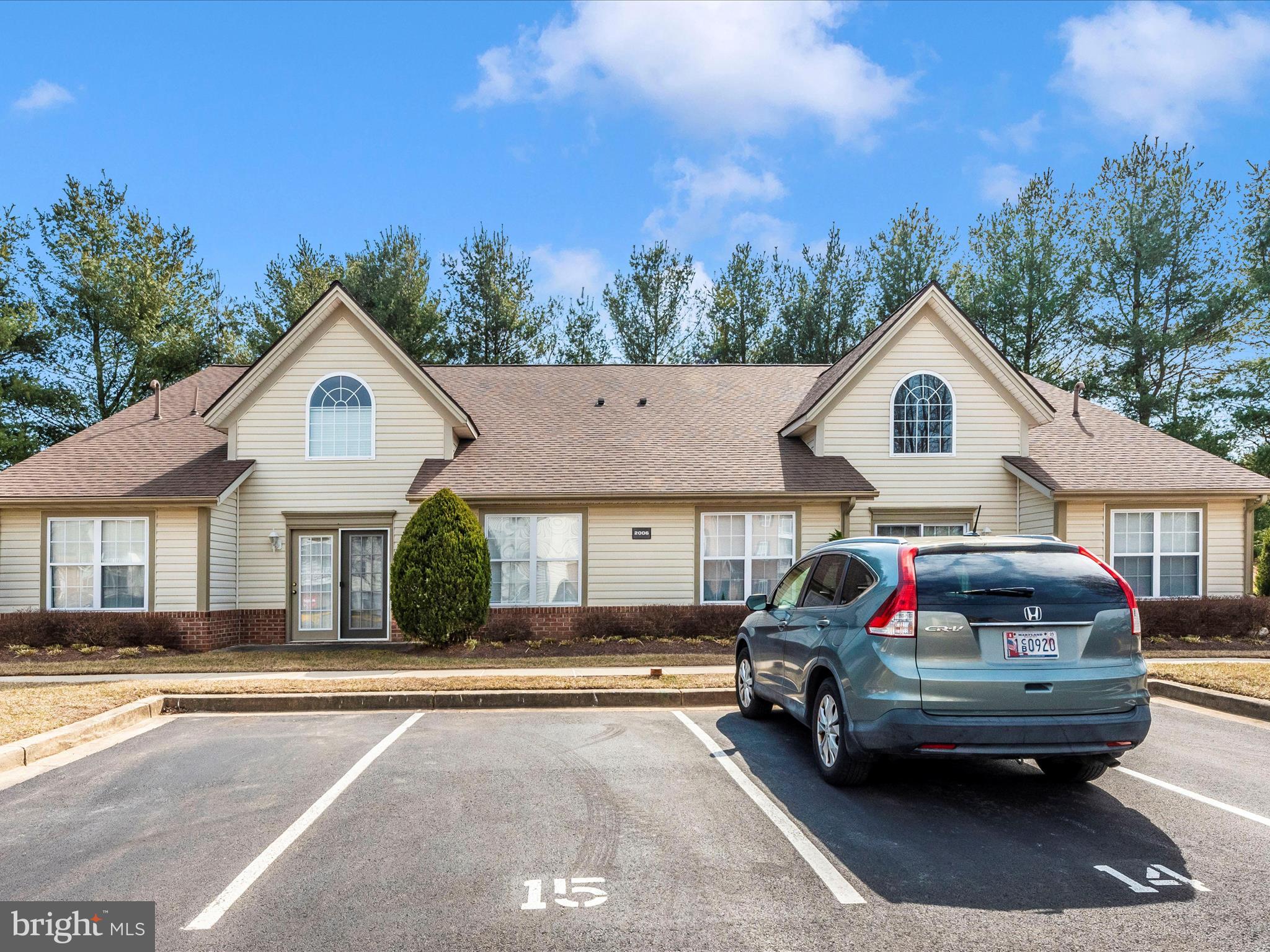 WINIFRED MANOR - Residential