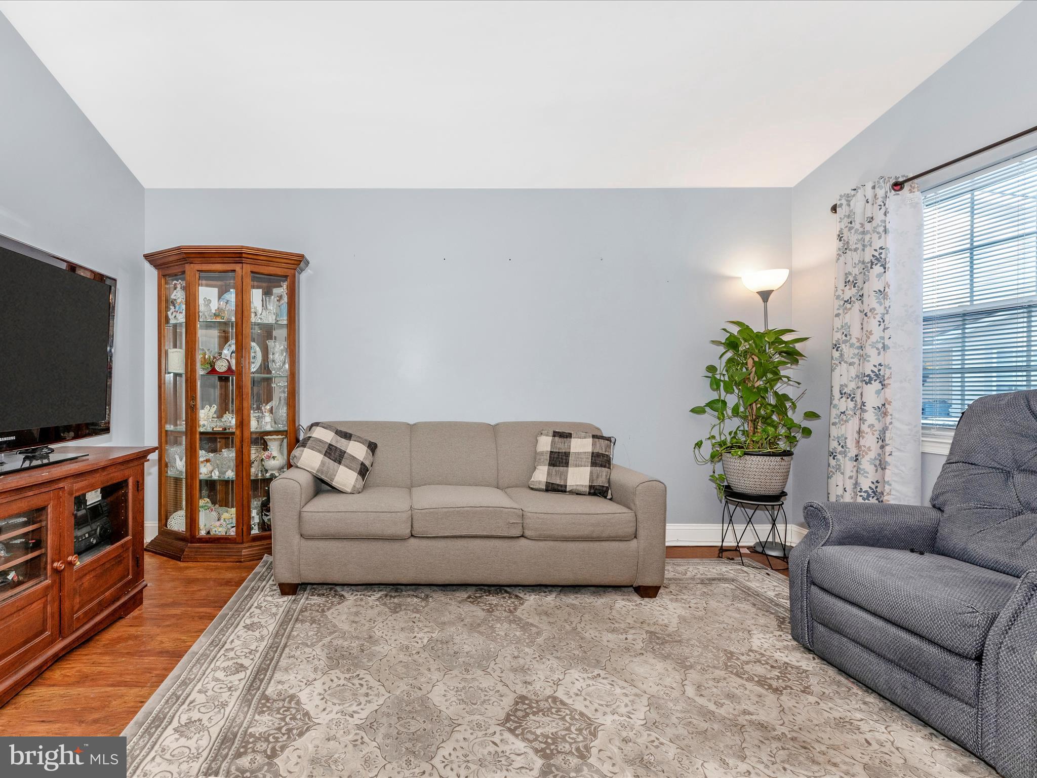 WINIFRED MANOR - Residential