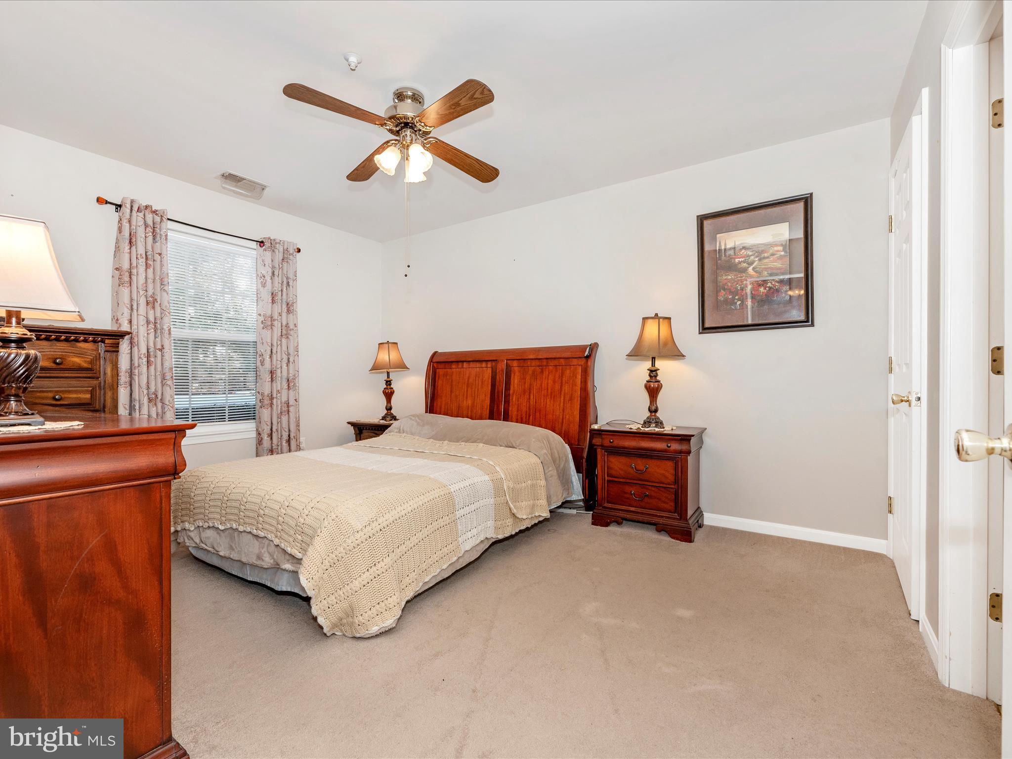 WINIFRED MANOR - Residential