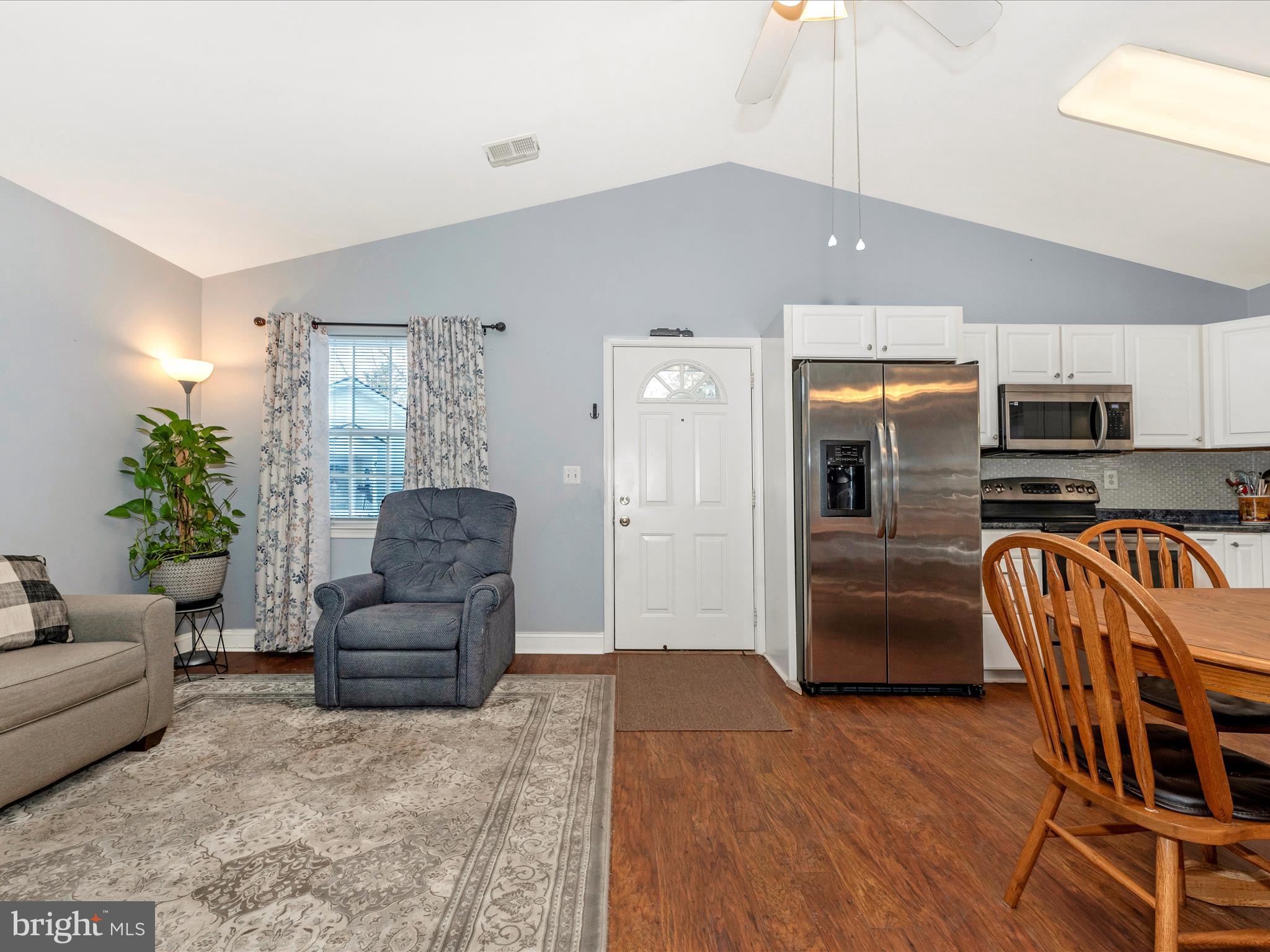 WINIFRED MANOR - Residential