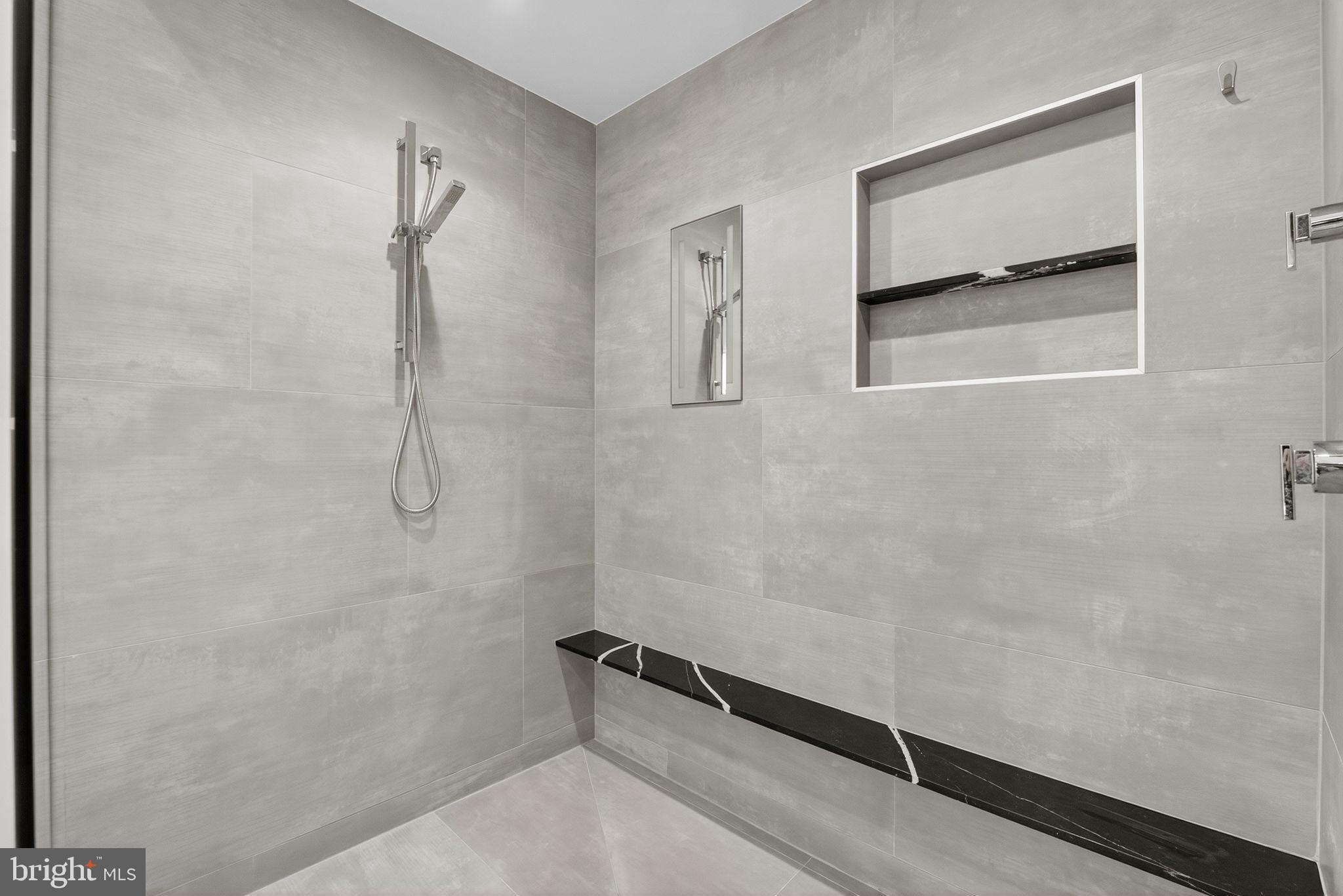 KINGSMILL - Residential