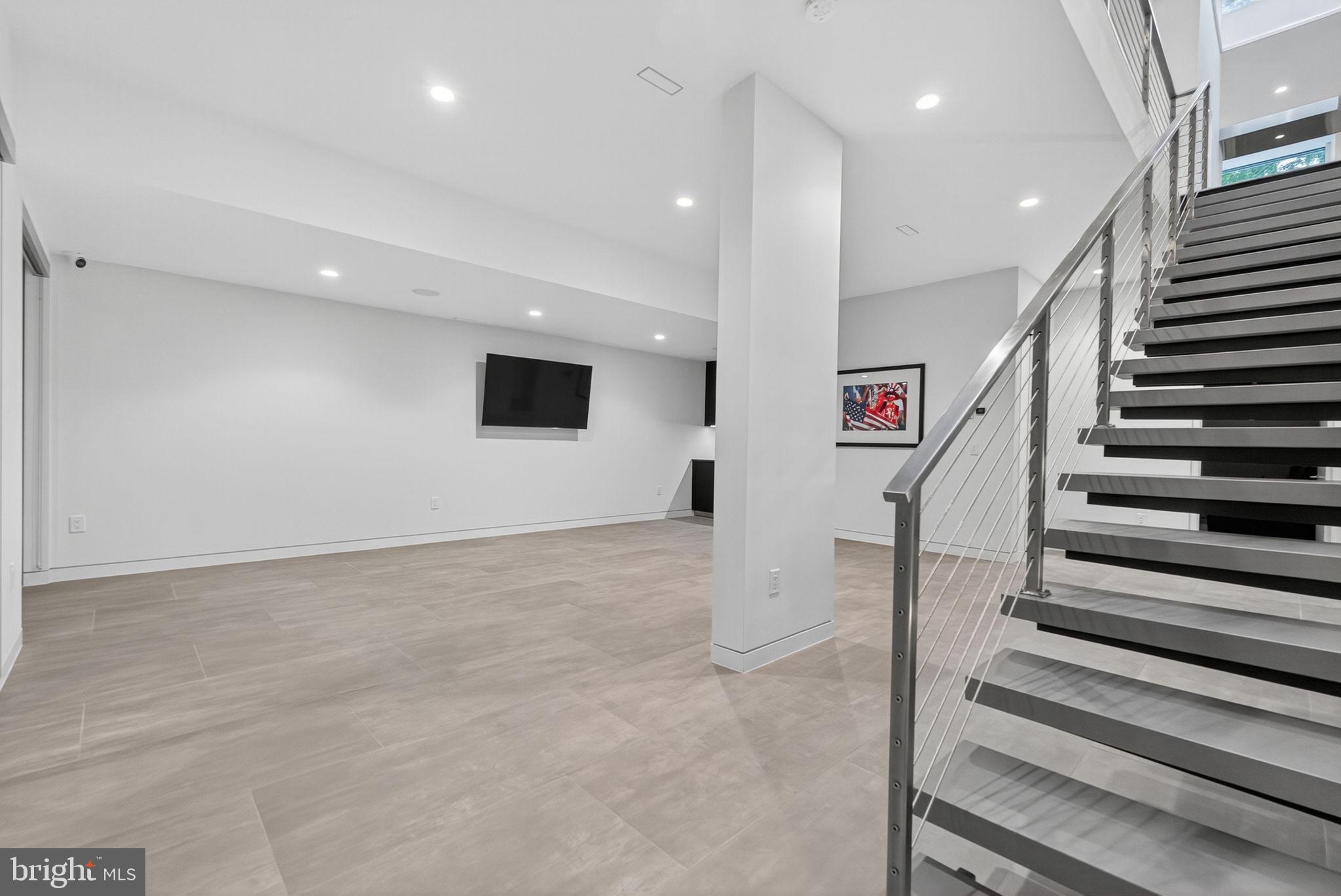 KINGSMILL - Residential