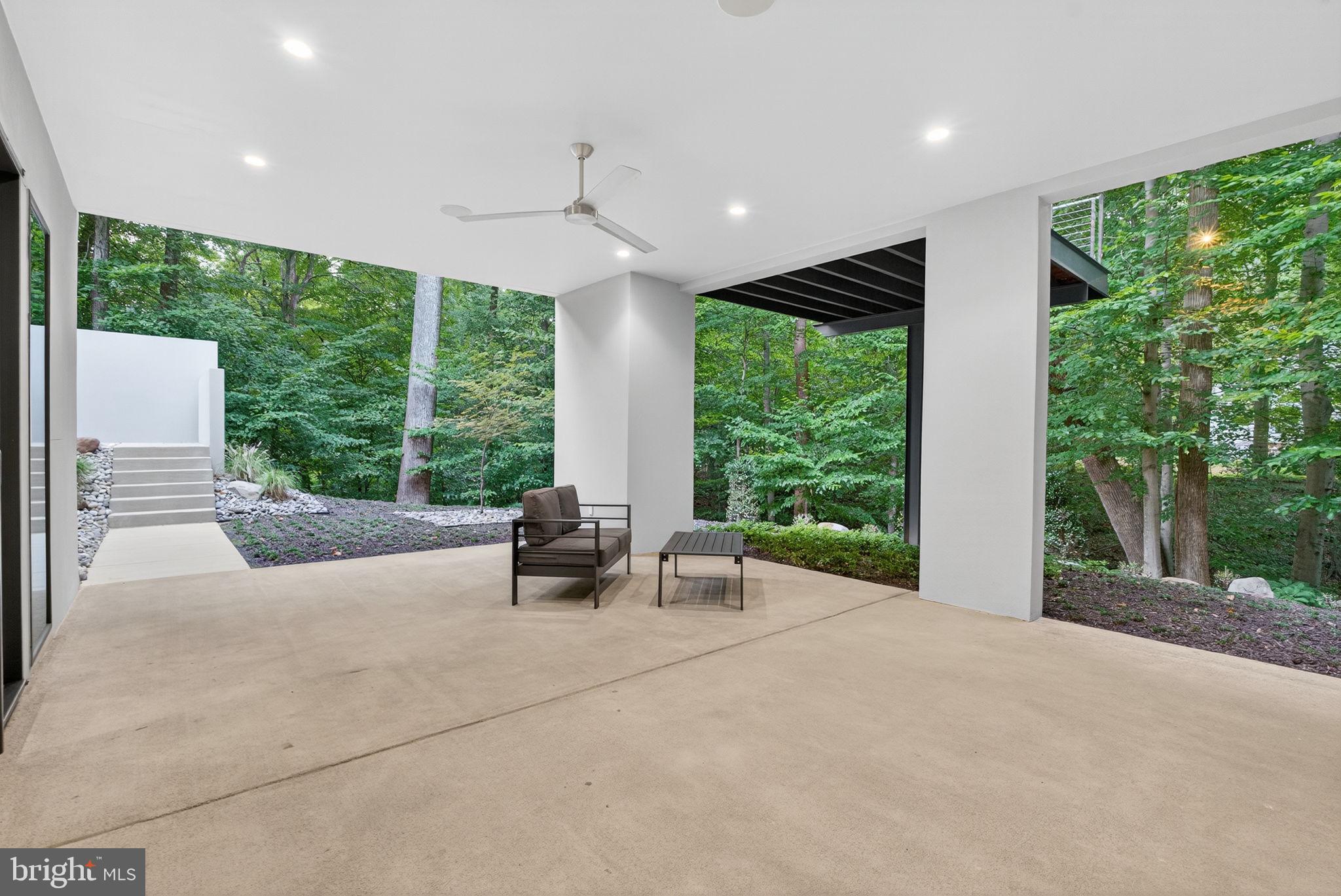 KINGSMILL - Residential