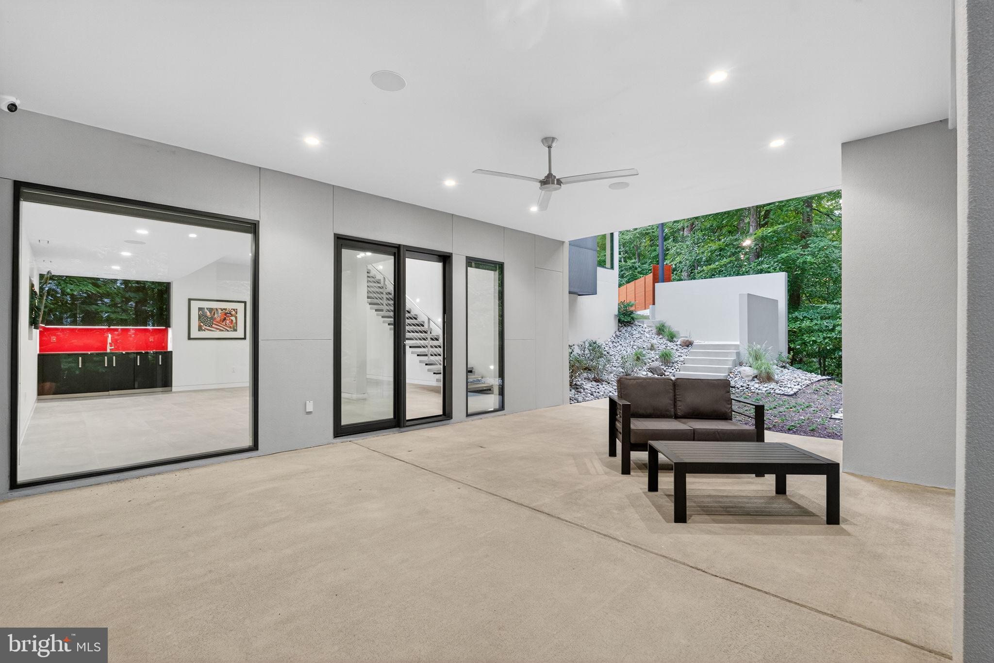 KINGSMILL - Residential