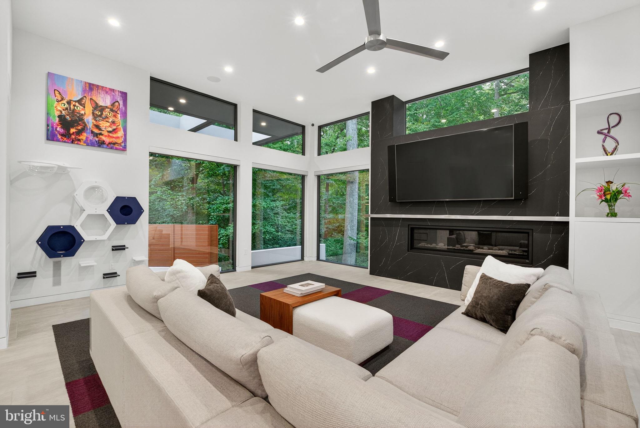 KINGSMILL - Residential