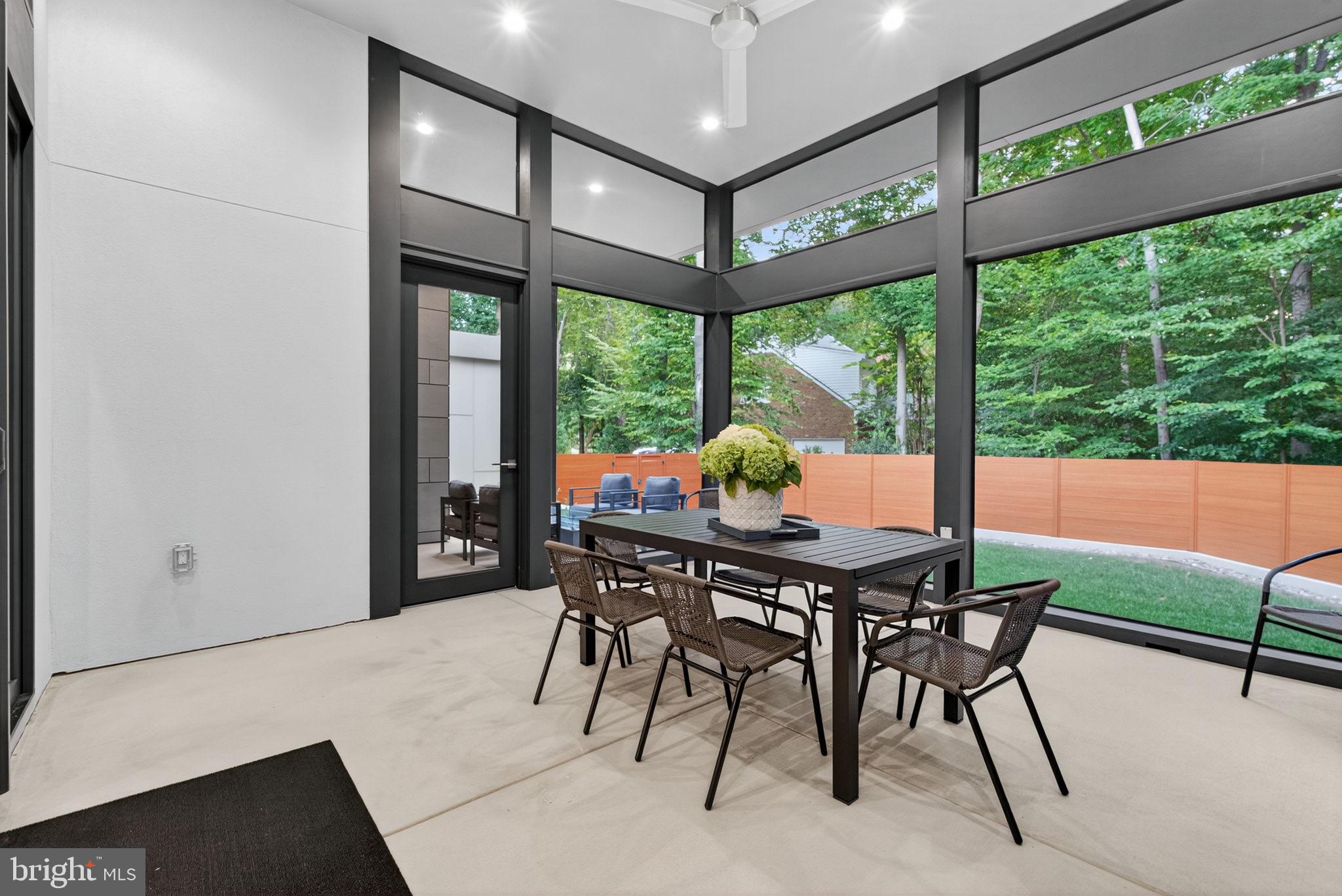 KINGSMILL - Residential