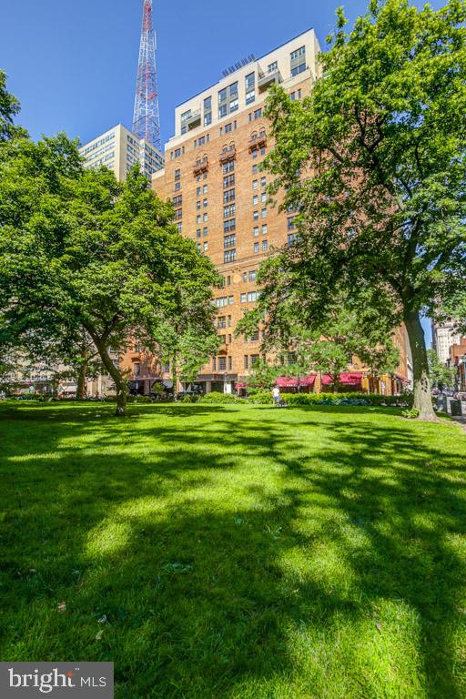 RITTENHOUSE SQUARE - Residential Lease