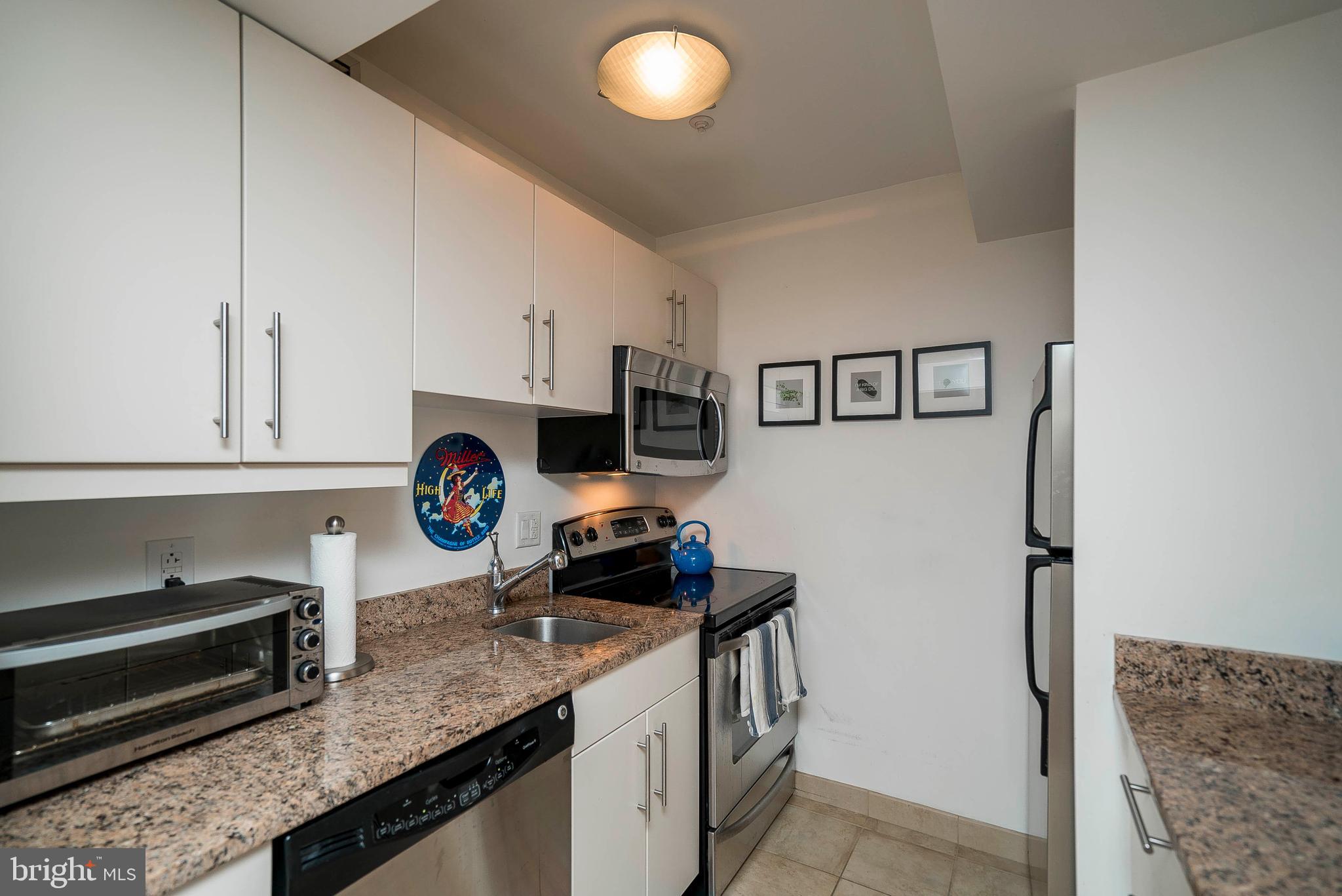 RITTENHOUSE SQUARE - Residential Lease