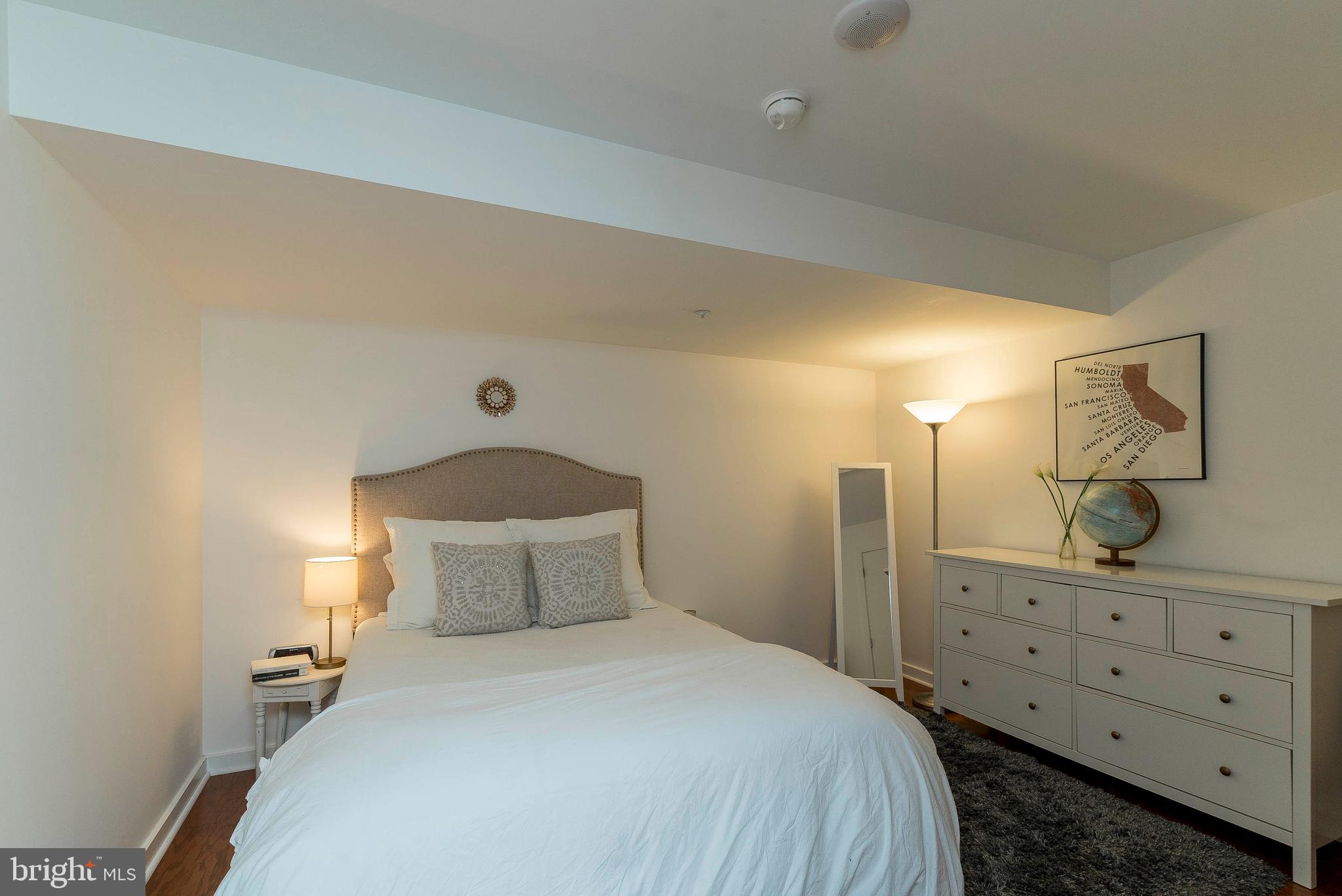 RITTENHOUSE SQUARE - Residential Lease