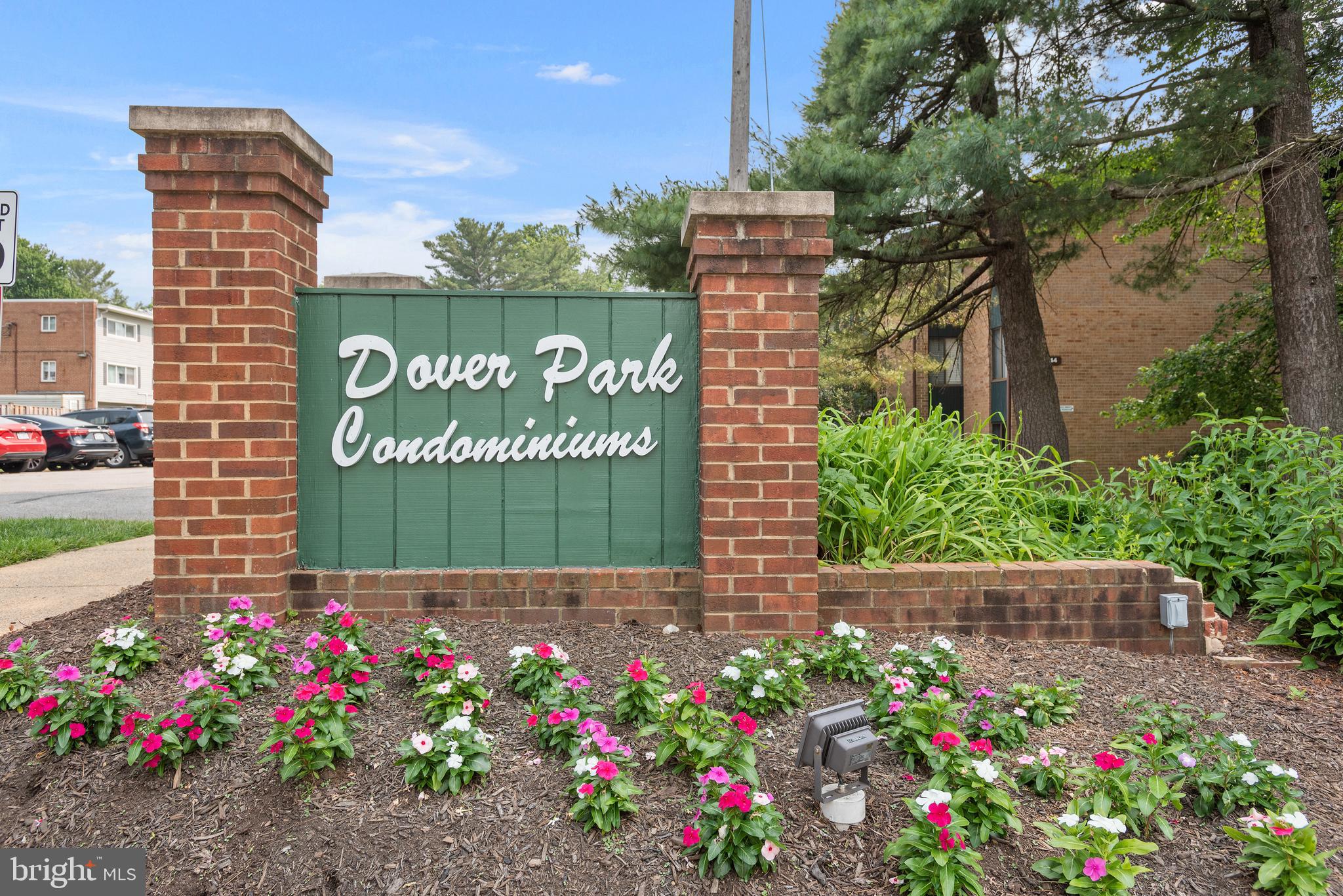 DOVER PARK - Residential
