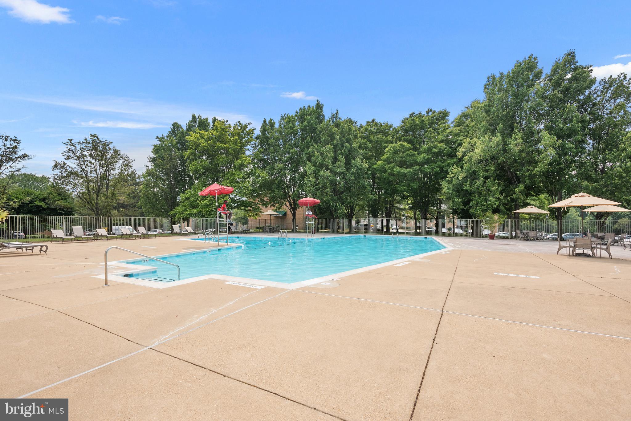 DOVER PARK - Residential