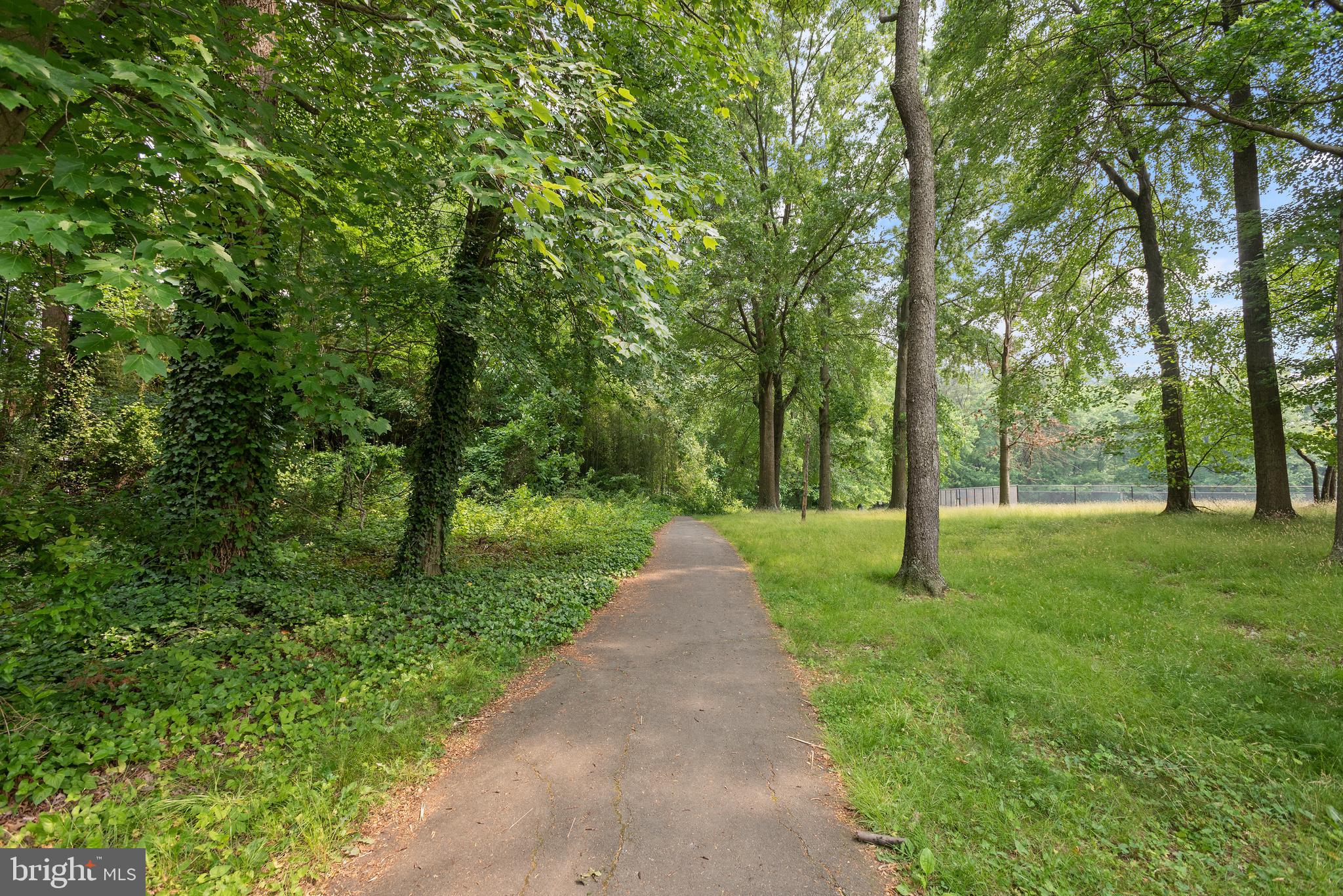 DOVER PARK - Residential
