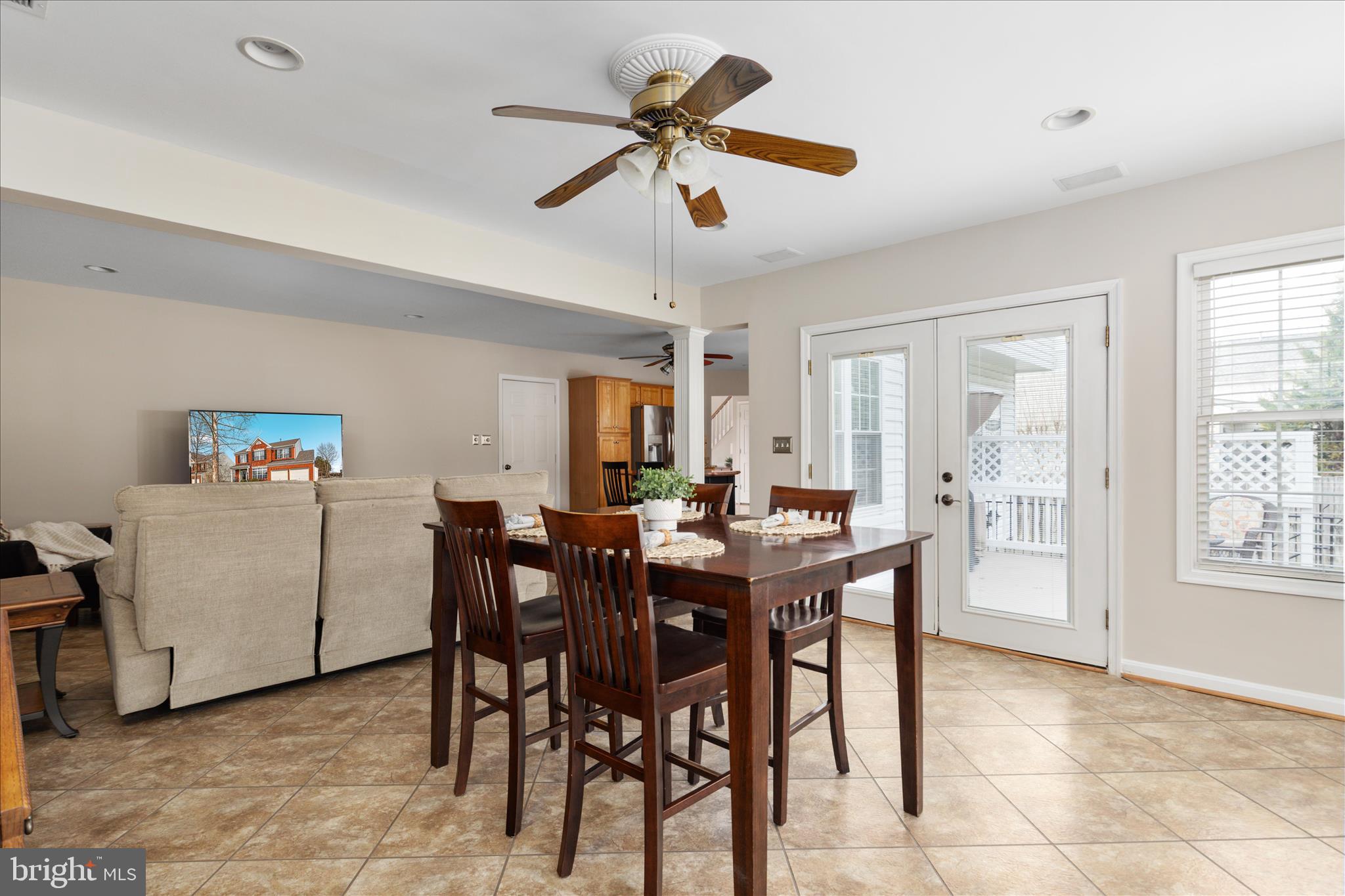 BRIDLEWOOD MANOR - Residential