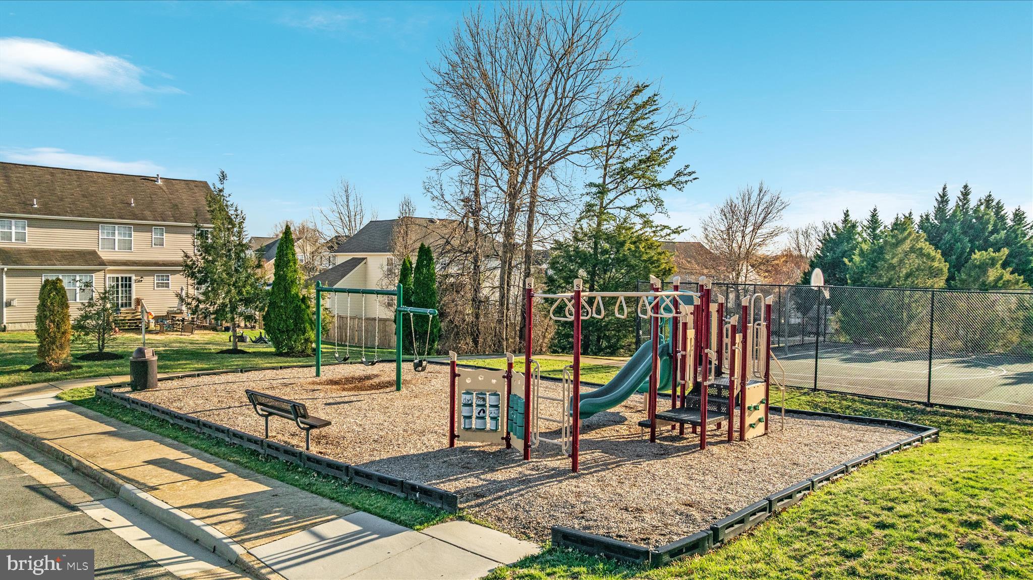 BRIDLEWOOD MANOR - Residential