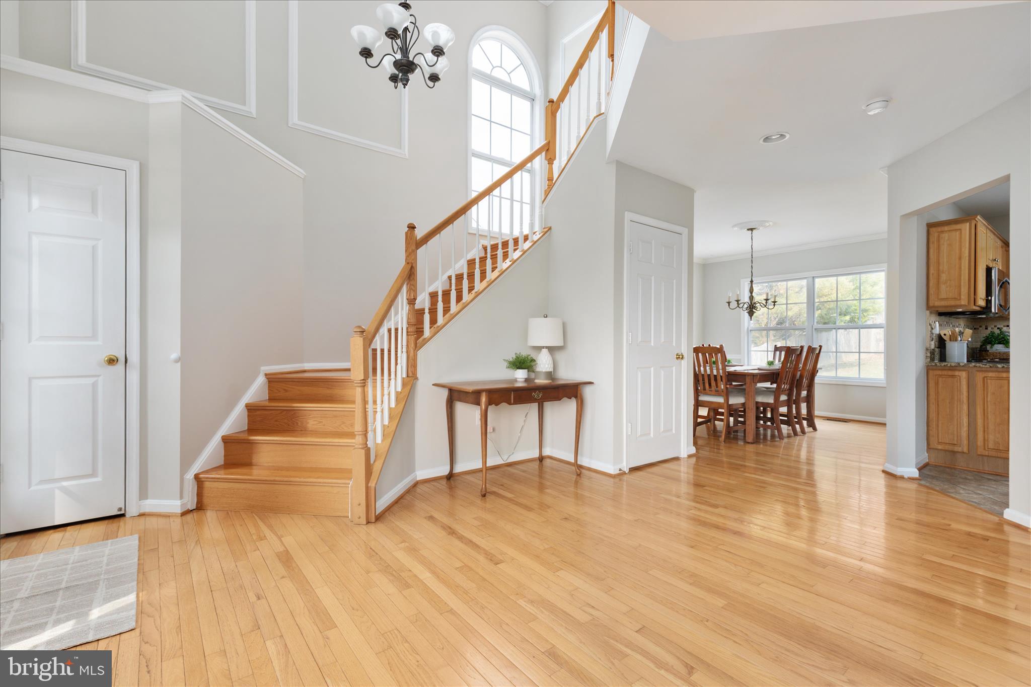 9231 GLEN MEADOW LANE