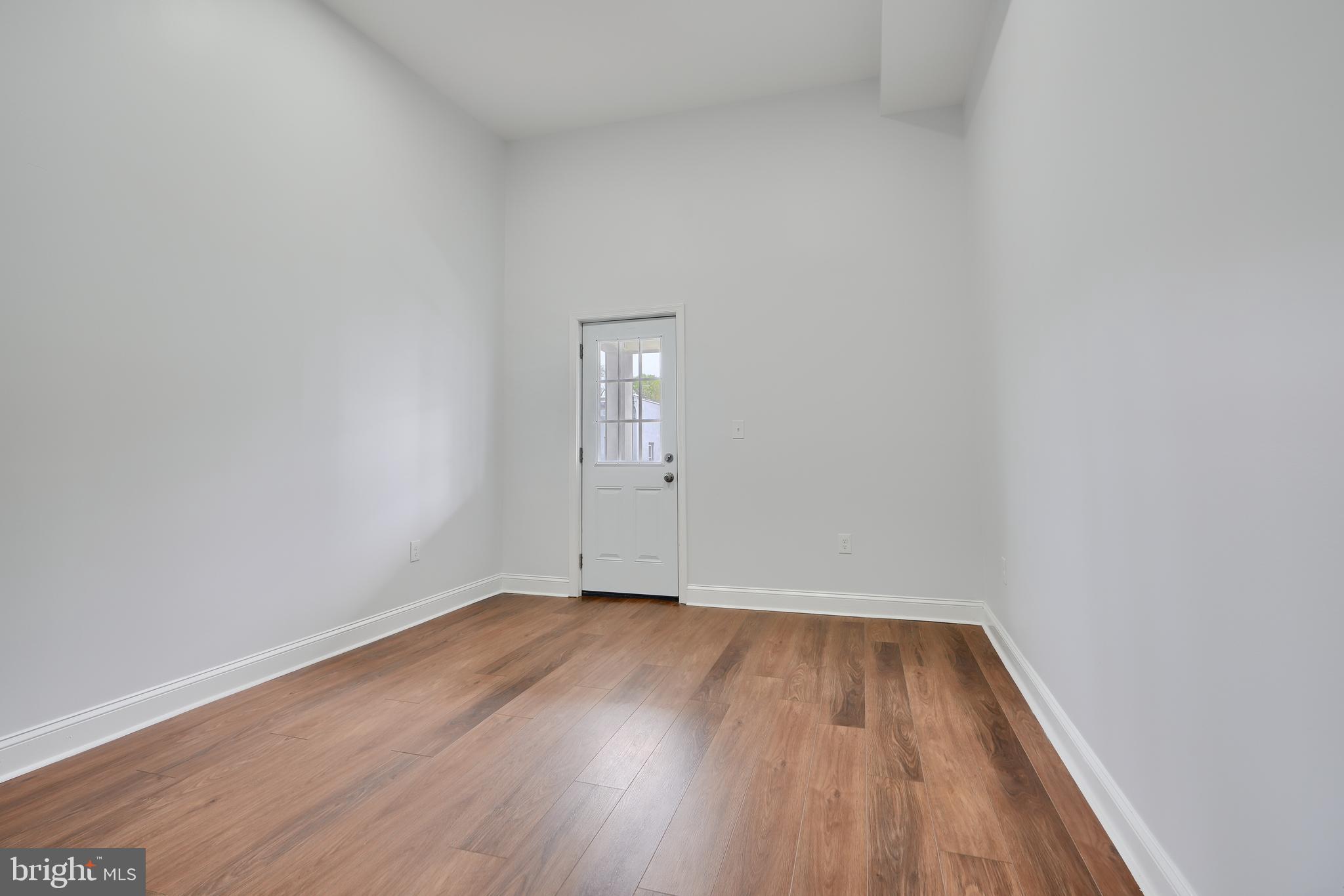 HAMPDEN HISTORIC DISTRICT - Residential Lease