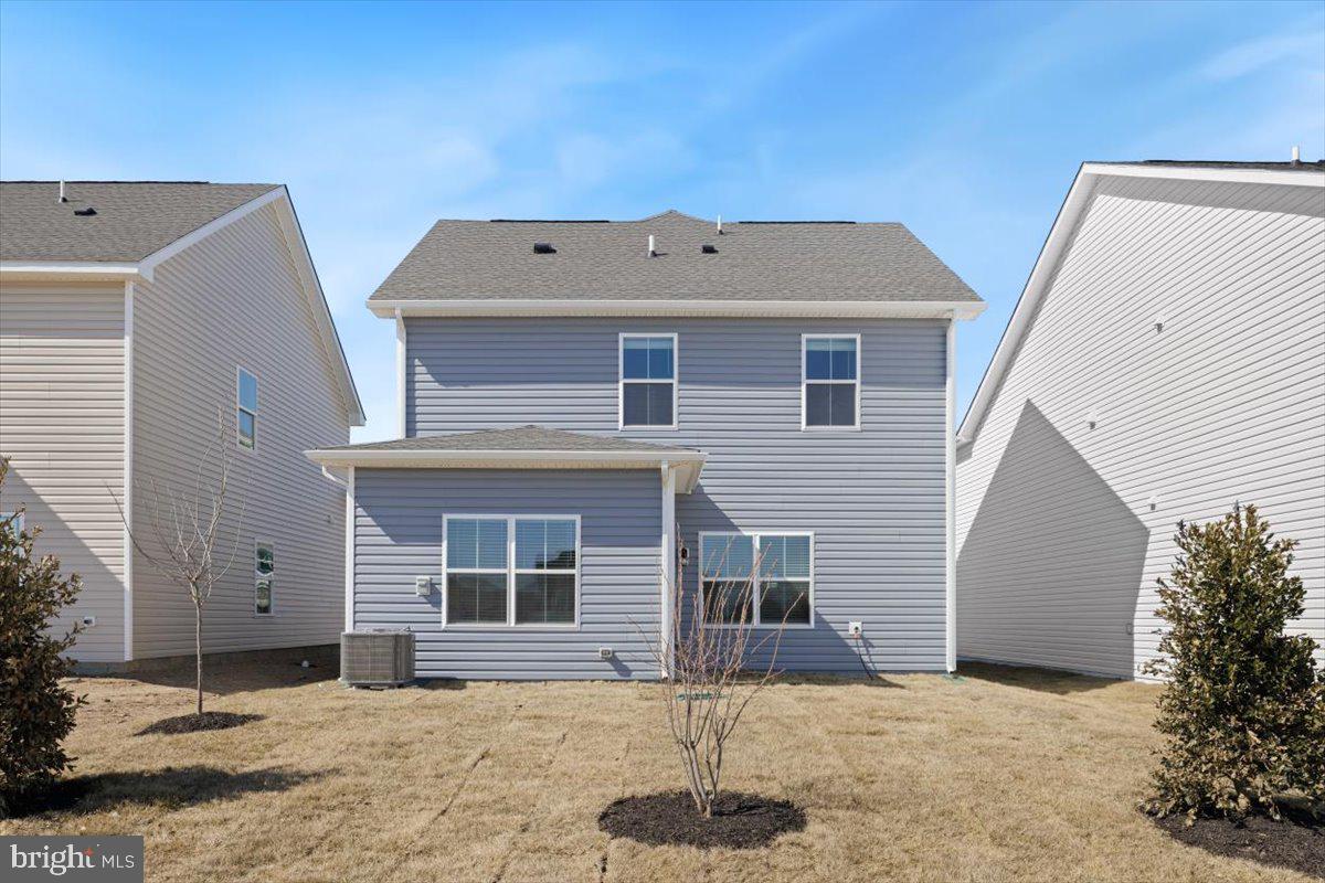 RETREAT AT WINDING CREEK - Residential Lease