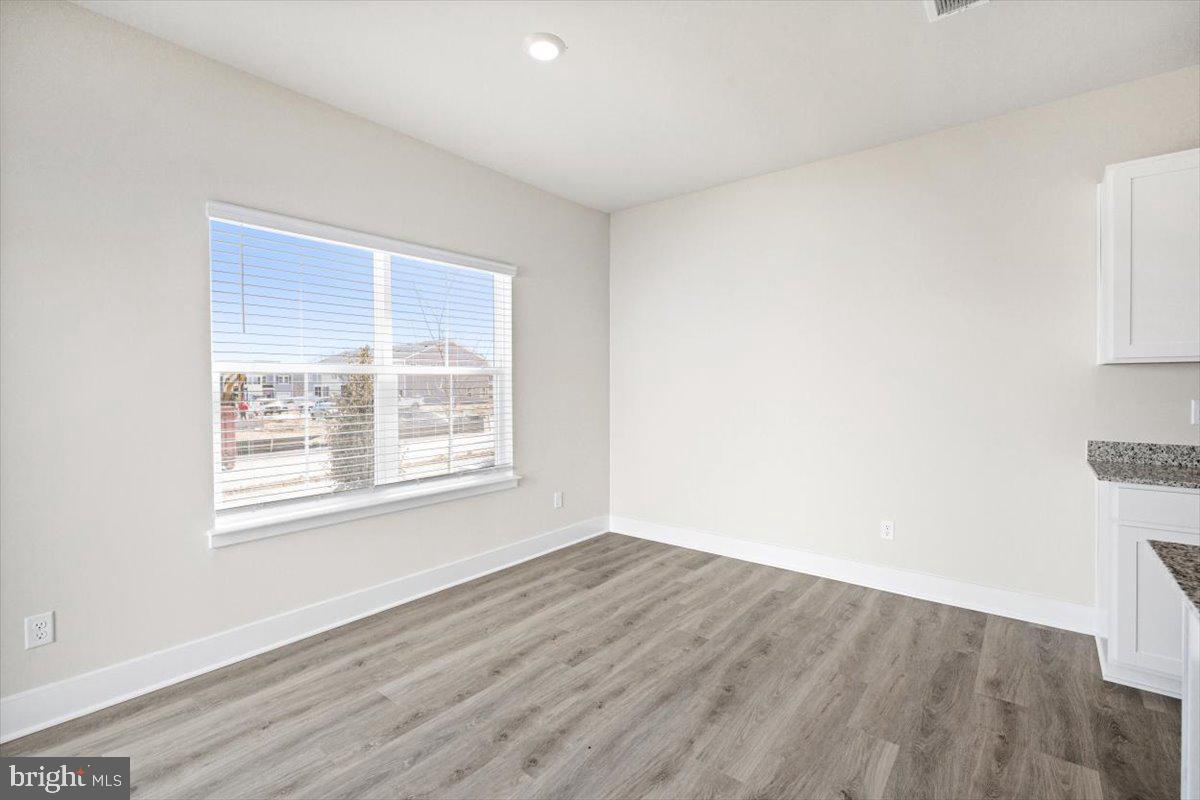 RETREAT AT WINDING CREEK - Residential Lease