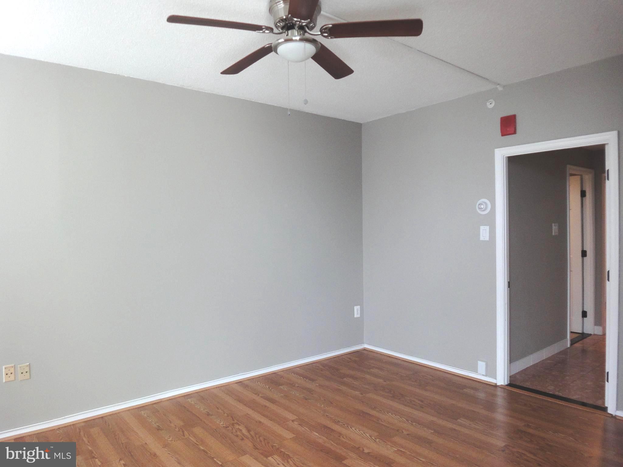 PENTHOUSE CONDOMINIUMS - Residential Lease