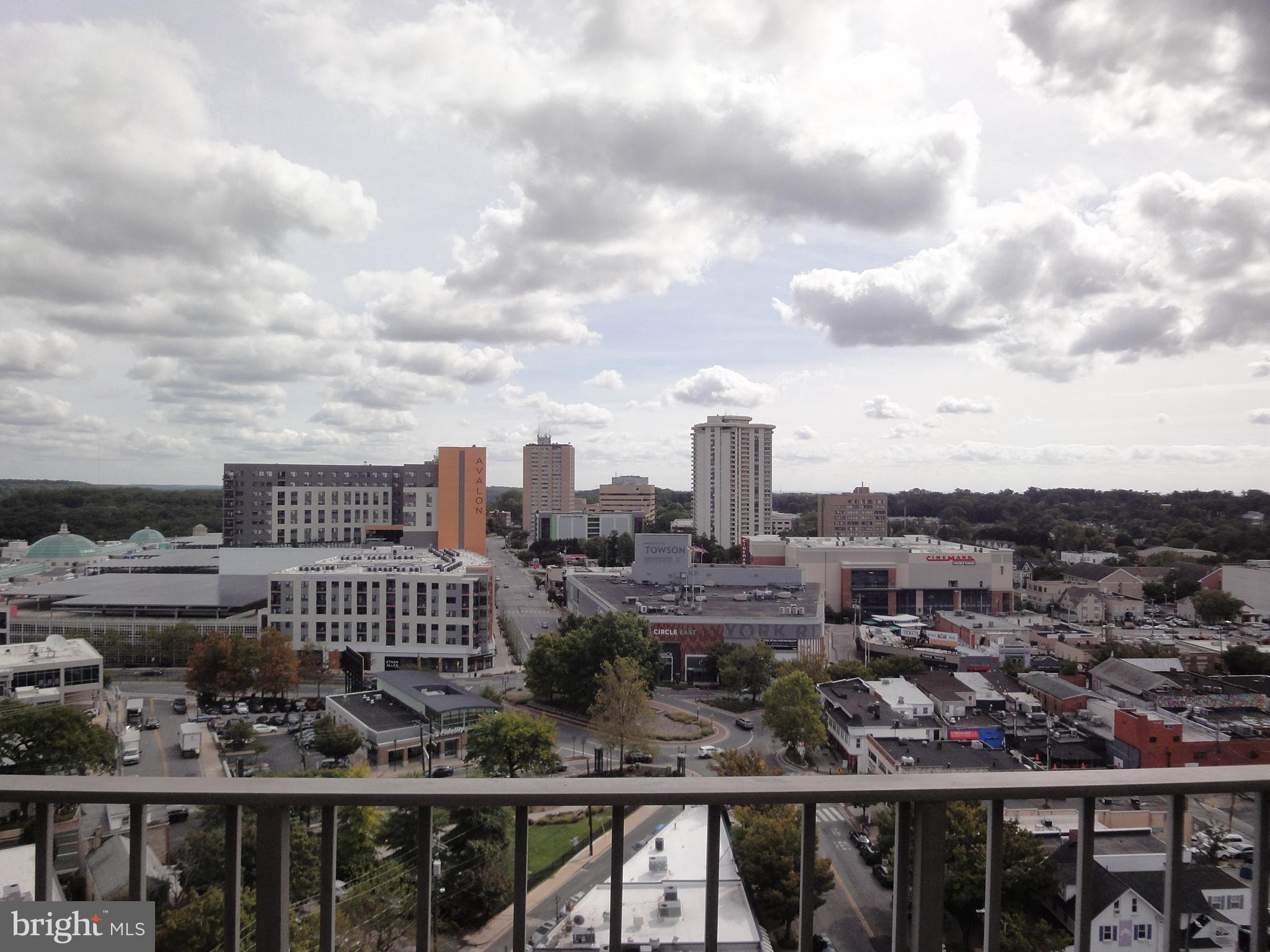 PENTHOUSE CONDOMINIUMS - Residential Lease