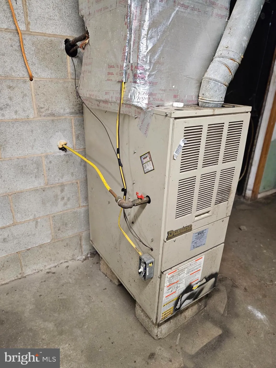 Dauphin, Pennsylvania 17018, United States, ,Commercial,Active,216758