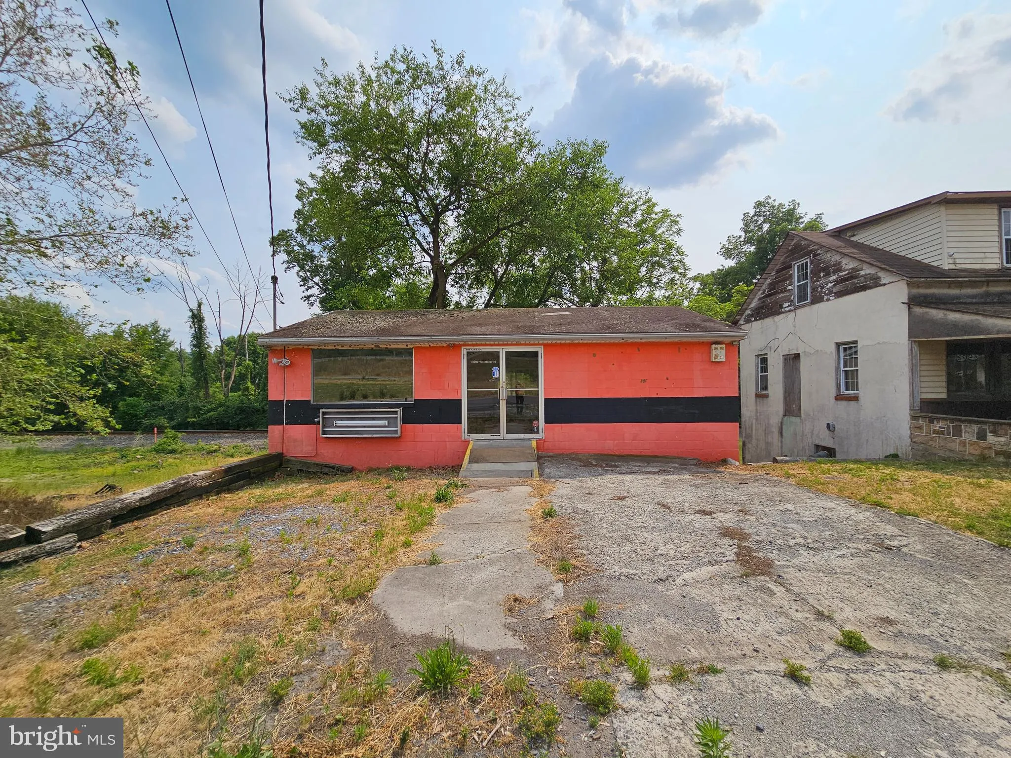 Dauphin, Pennsylvania 17018, United States, ,Commercial,Active,216758