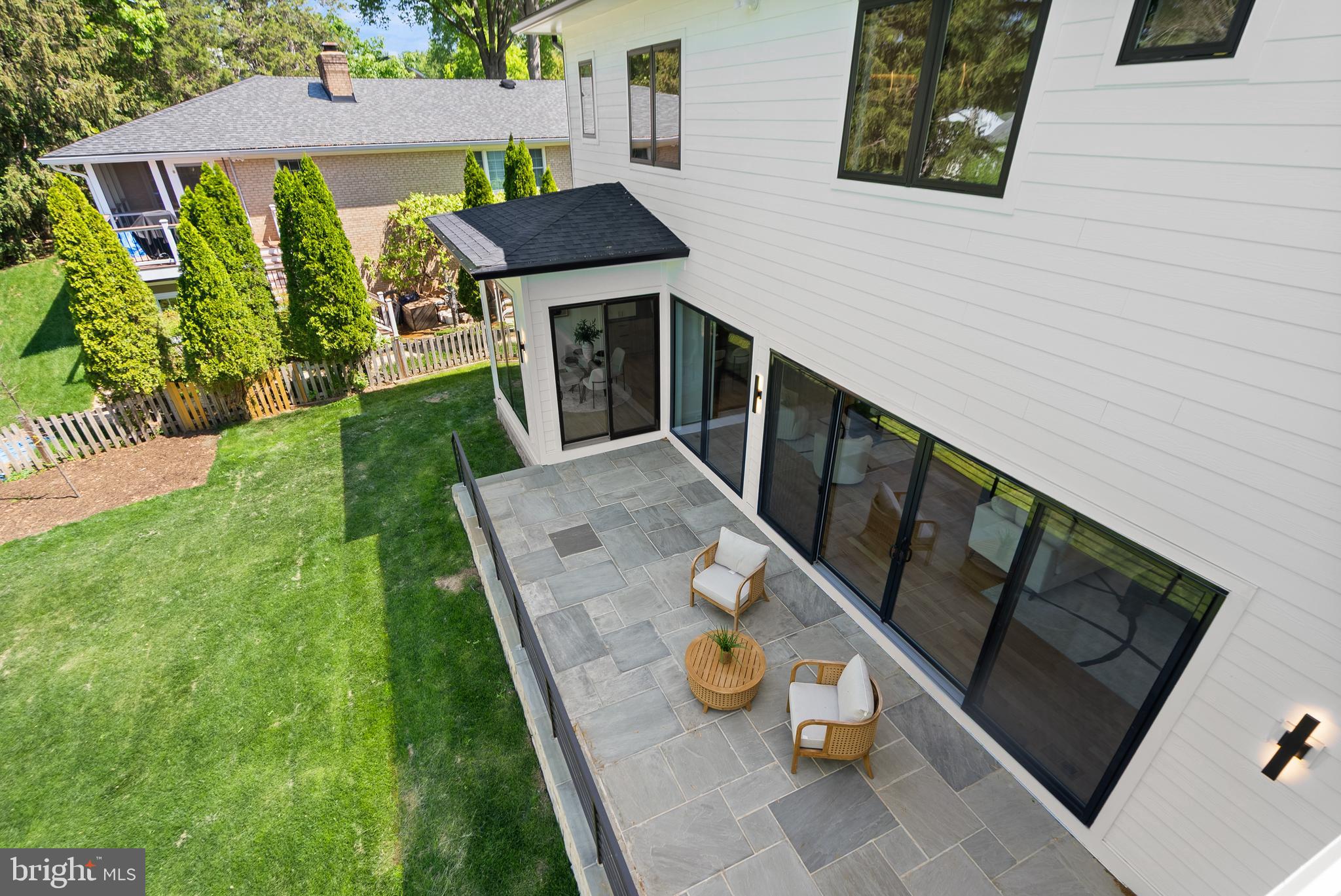 MC LEAN HAMLET - Residential