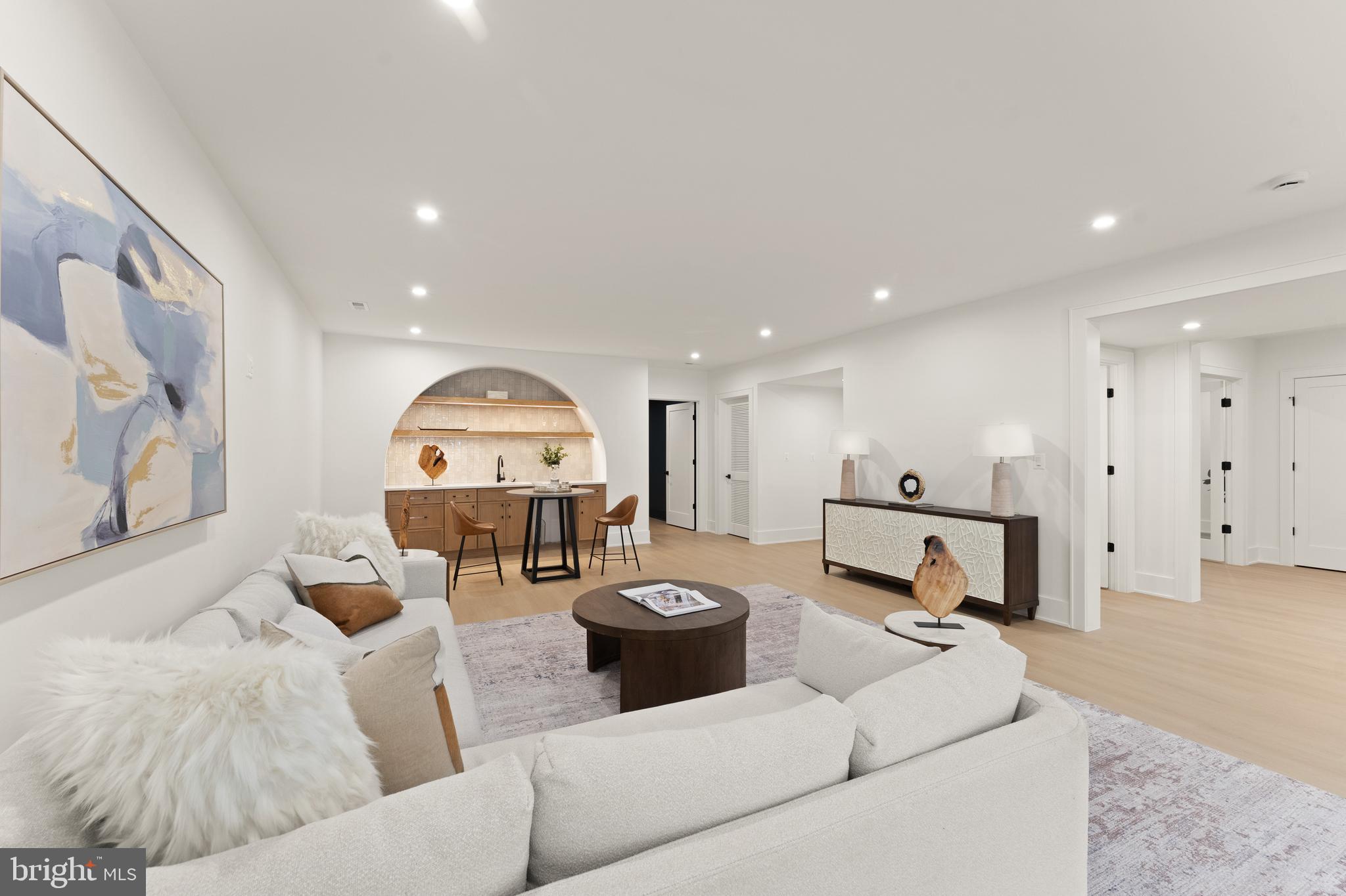 MC LEAN HAMLET - Residential