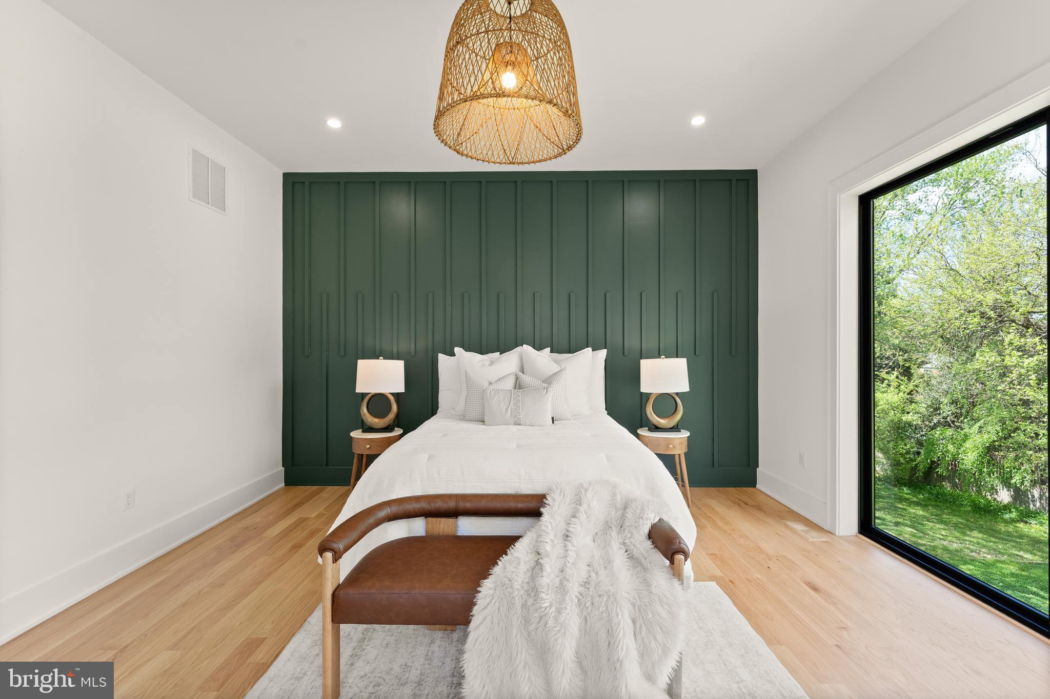 MC LEAN HAMLET - Residential