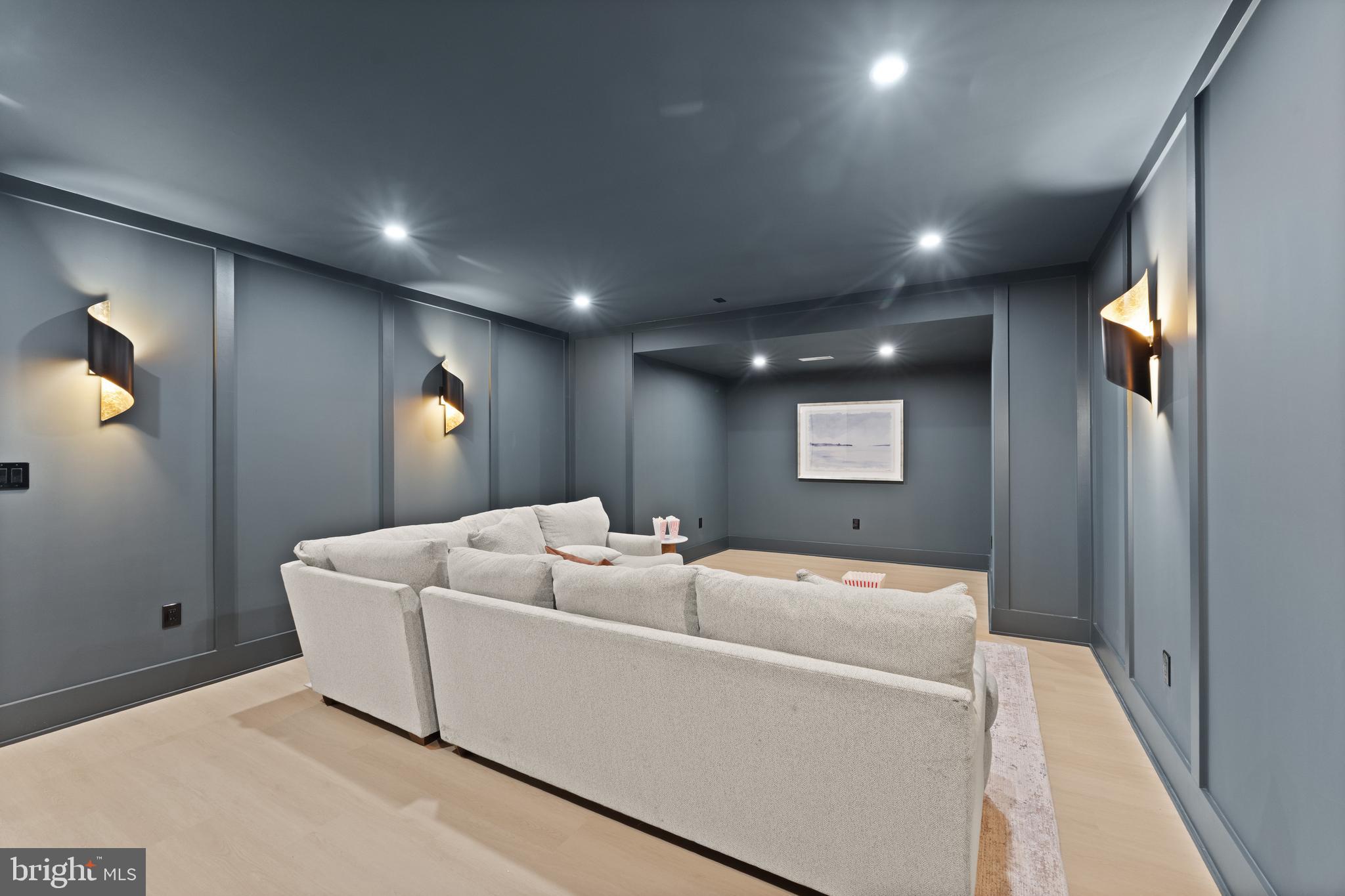 MC LEAN HAMLET - Residential